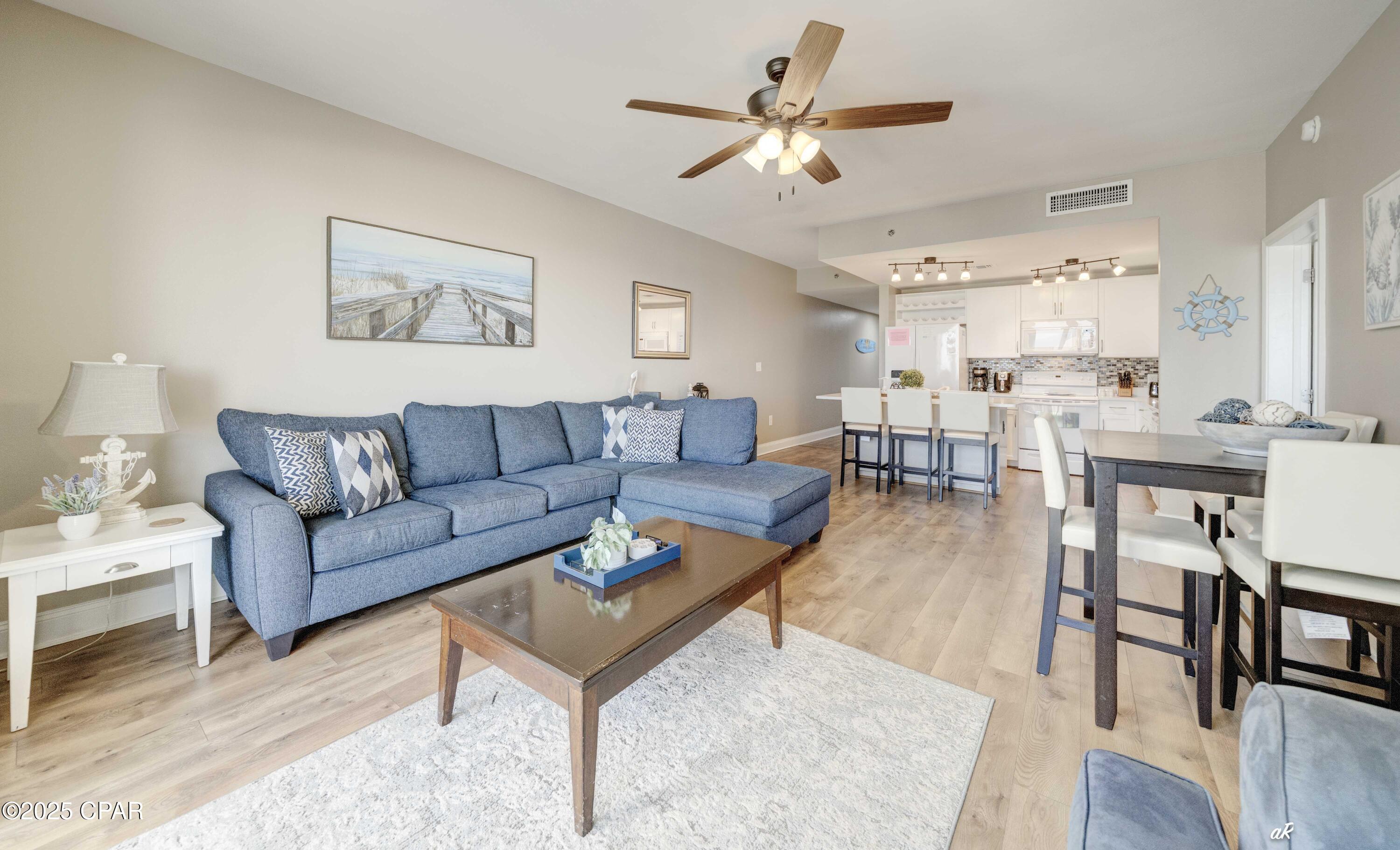 Image 10 For 9860 Thomas Drive 1211