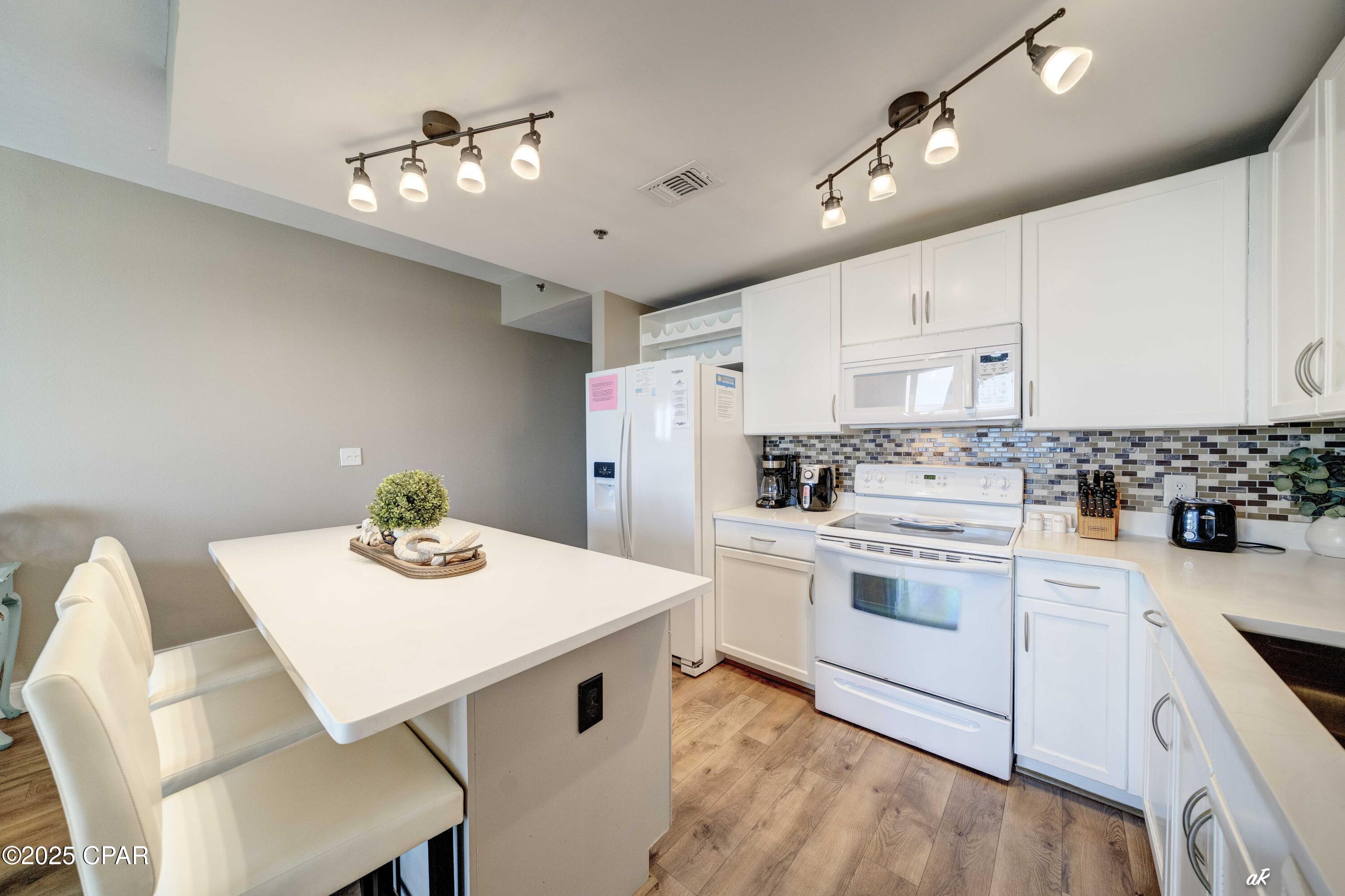 Ztdaqhc Vbewjfmupab3gfgxefs6k_ixye47dp2xy3y