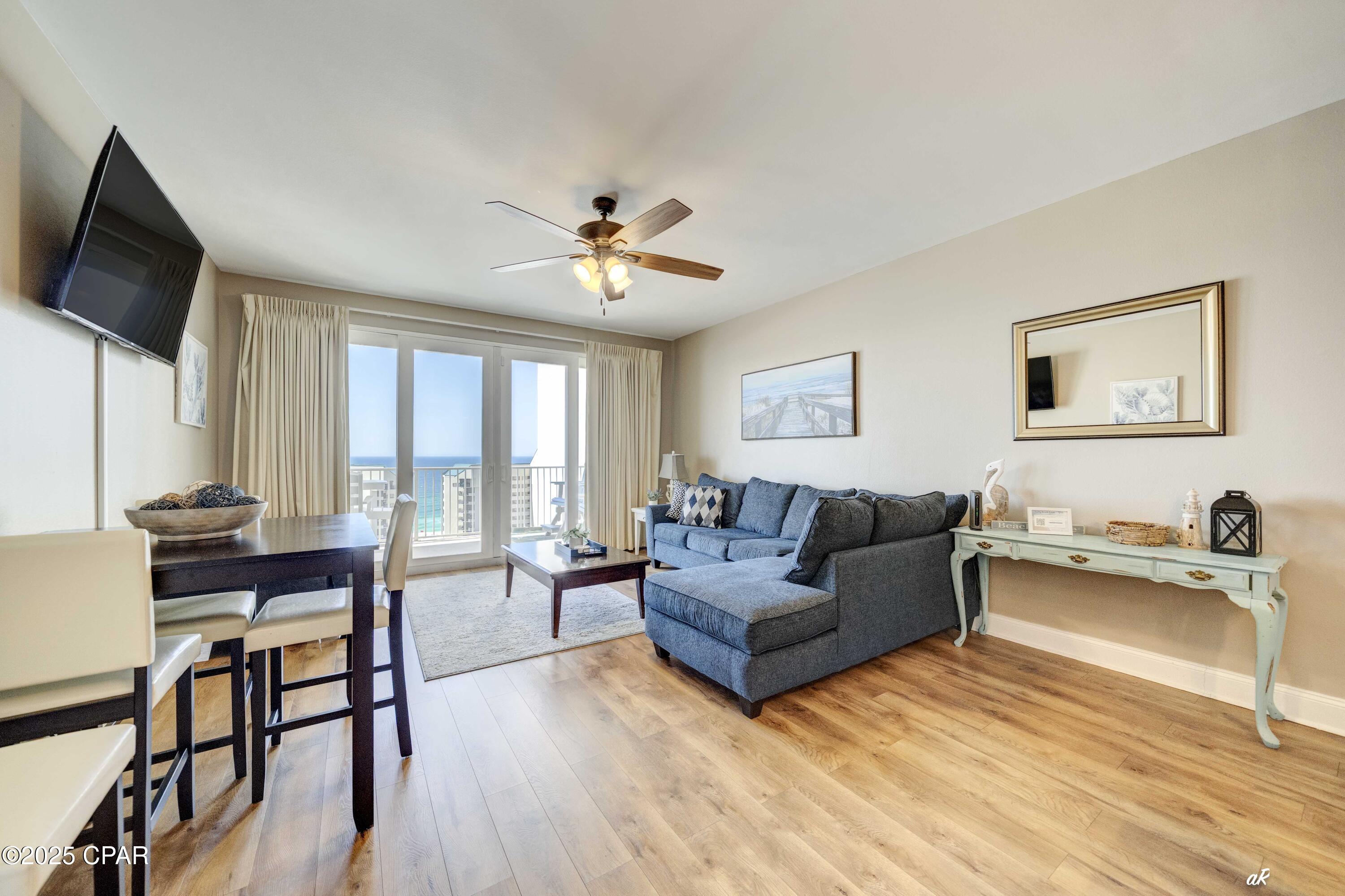 Image 8 For 9860 Thomas Drive 1211