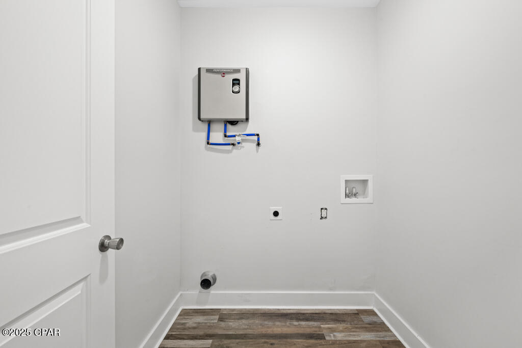 Mmwfju2ejgsz_x1vmilitrndhzgf1d7nze_kyx0iuwk