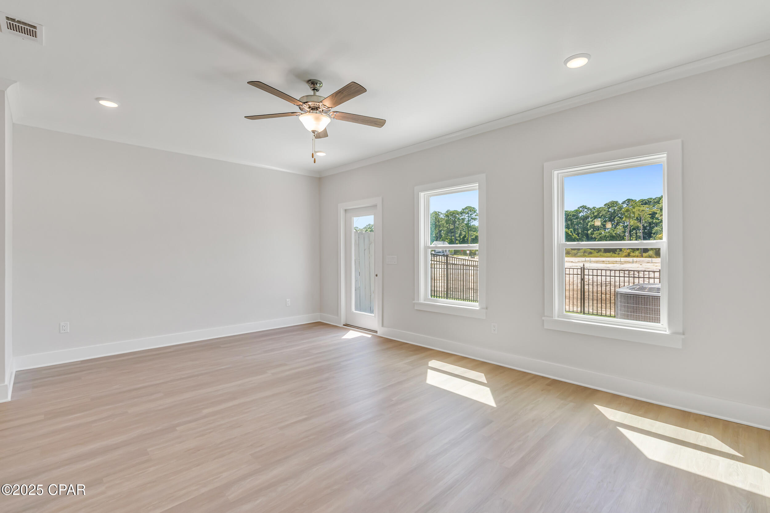 Image 6 For 313 Lapis Lane 95