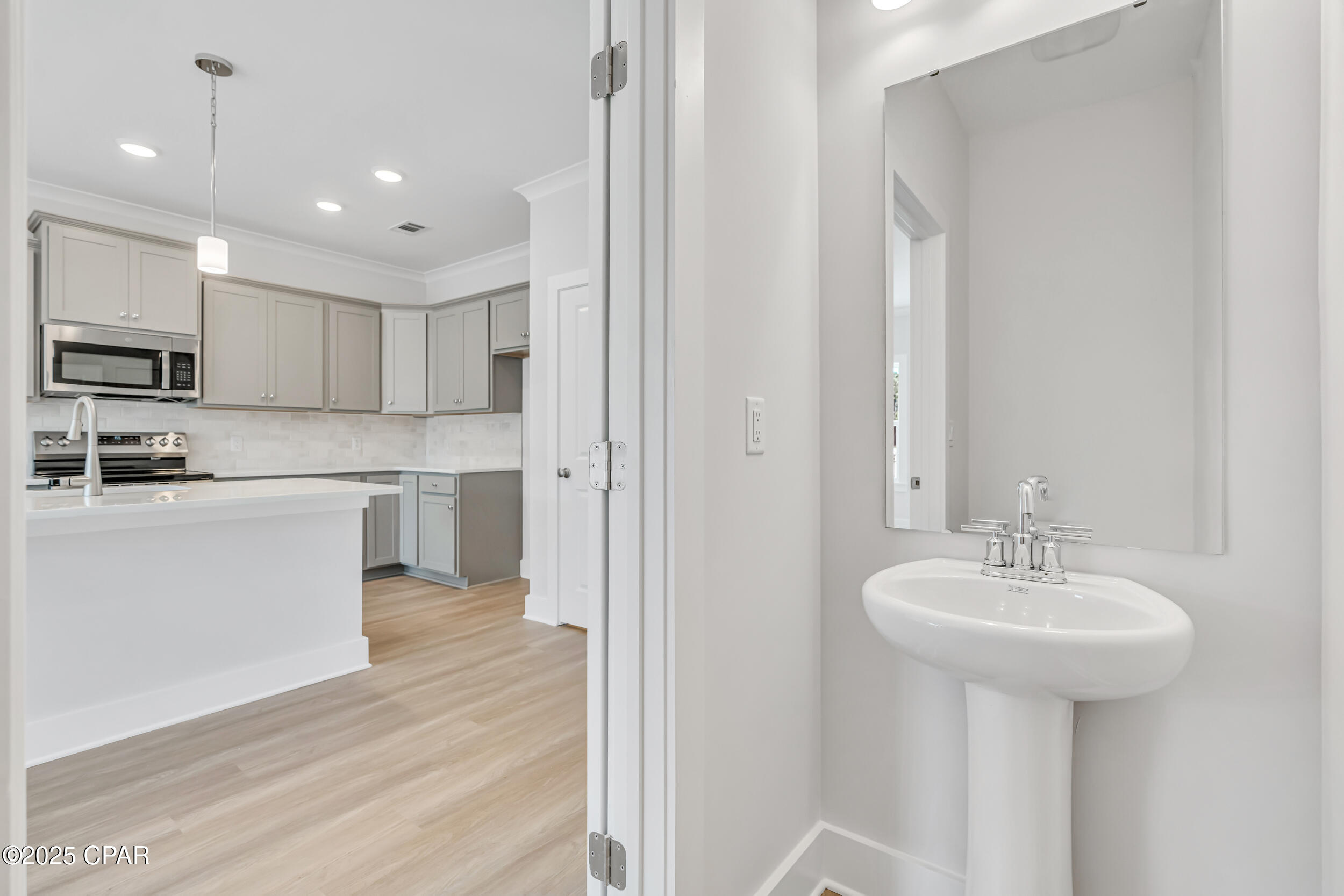 6z21s_c Hq31etrkxc9muija27cp6eqqhu7awkeqpeo