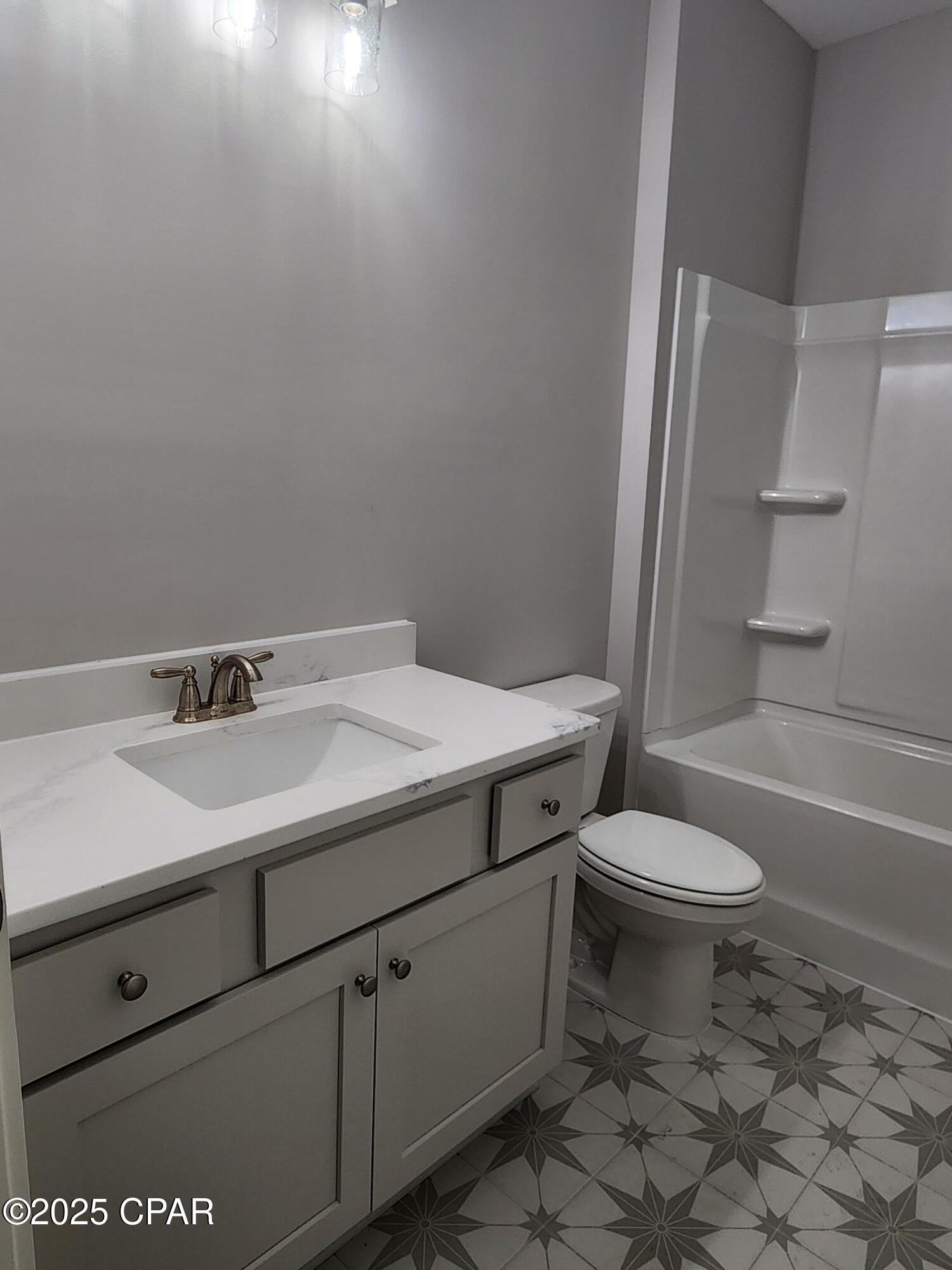 H 1ojvj_  Kfoia_7t3szsvascaabsdbxde52hik1ua