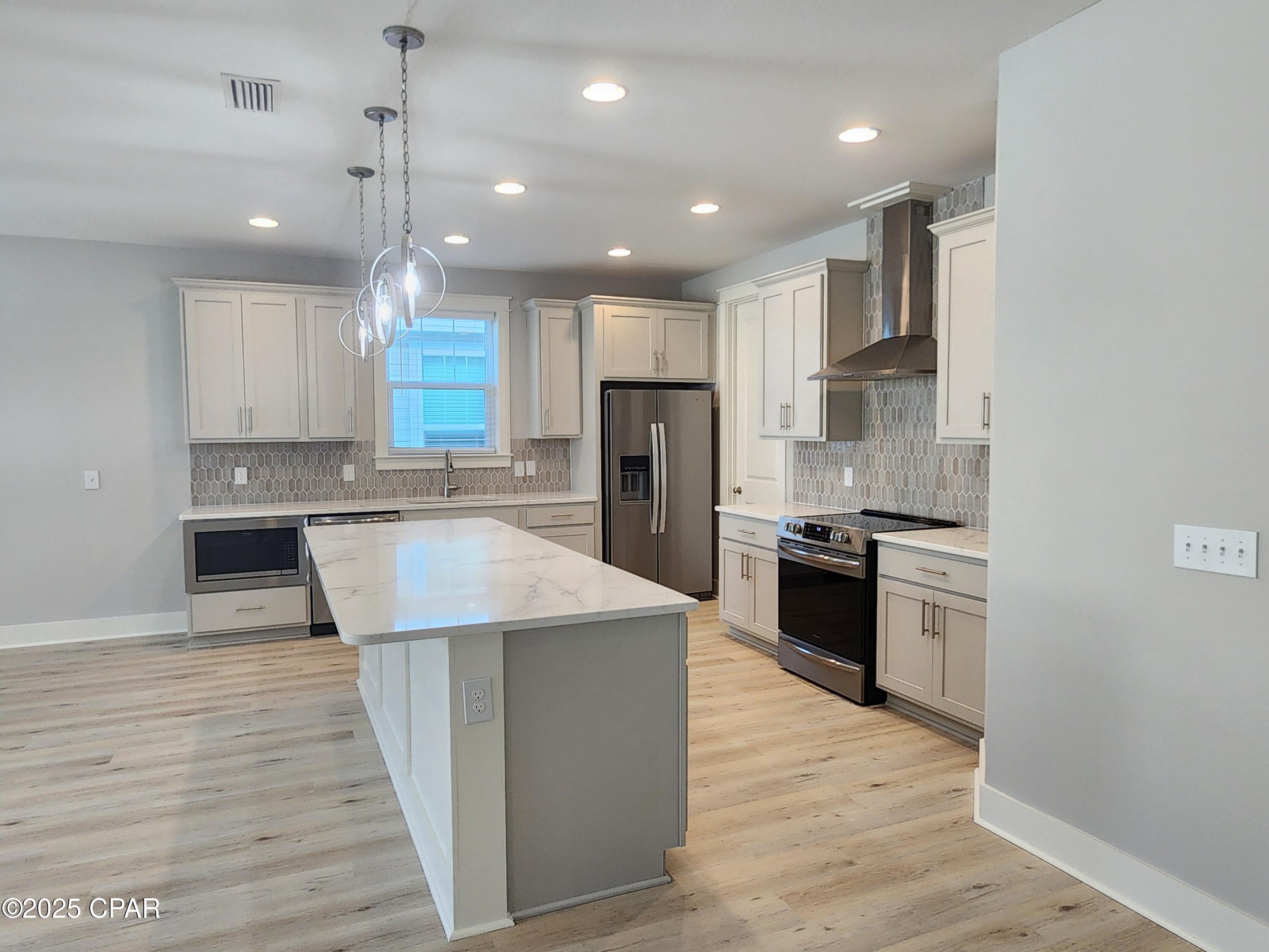 Tj9lgitxymo2xvcozbsfxjk43jdwsat8ysspq81oo1i