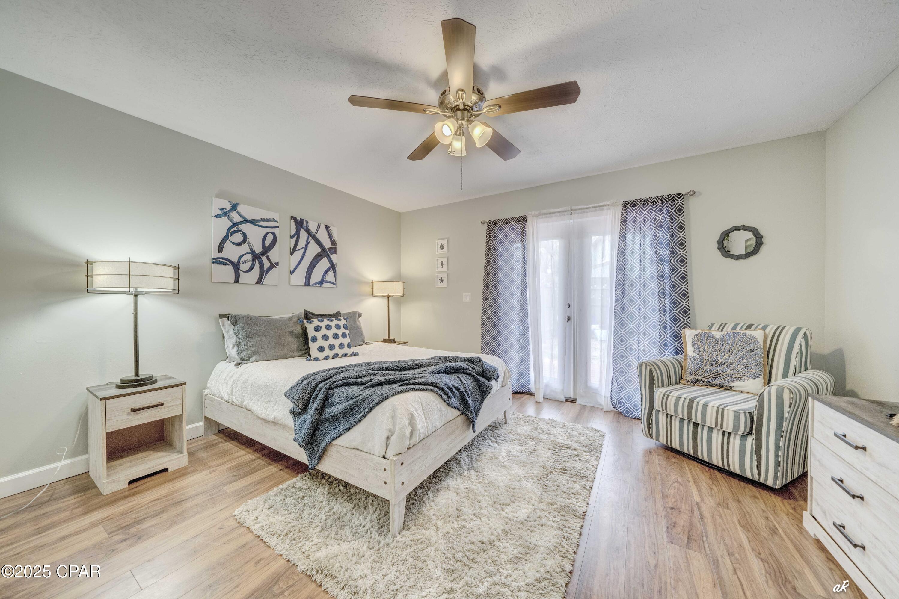 Image 8 For 6223 S. Lagoon Drive