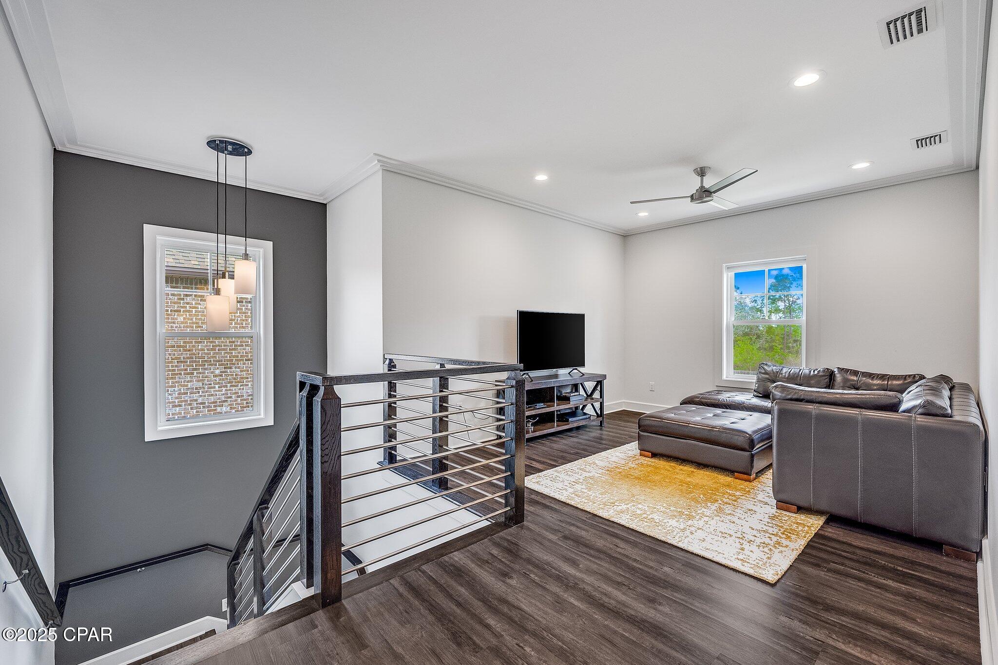 Uvhqny0tpnanfvelf_ubjxygyoih 4wdmn7lnpupd_0