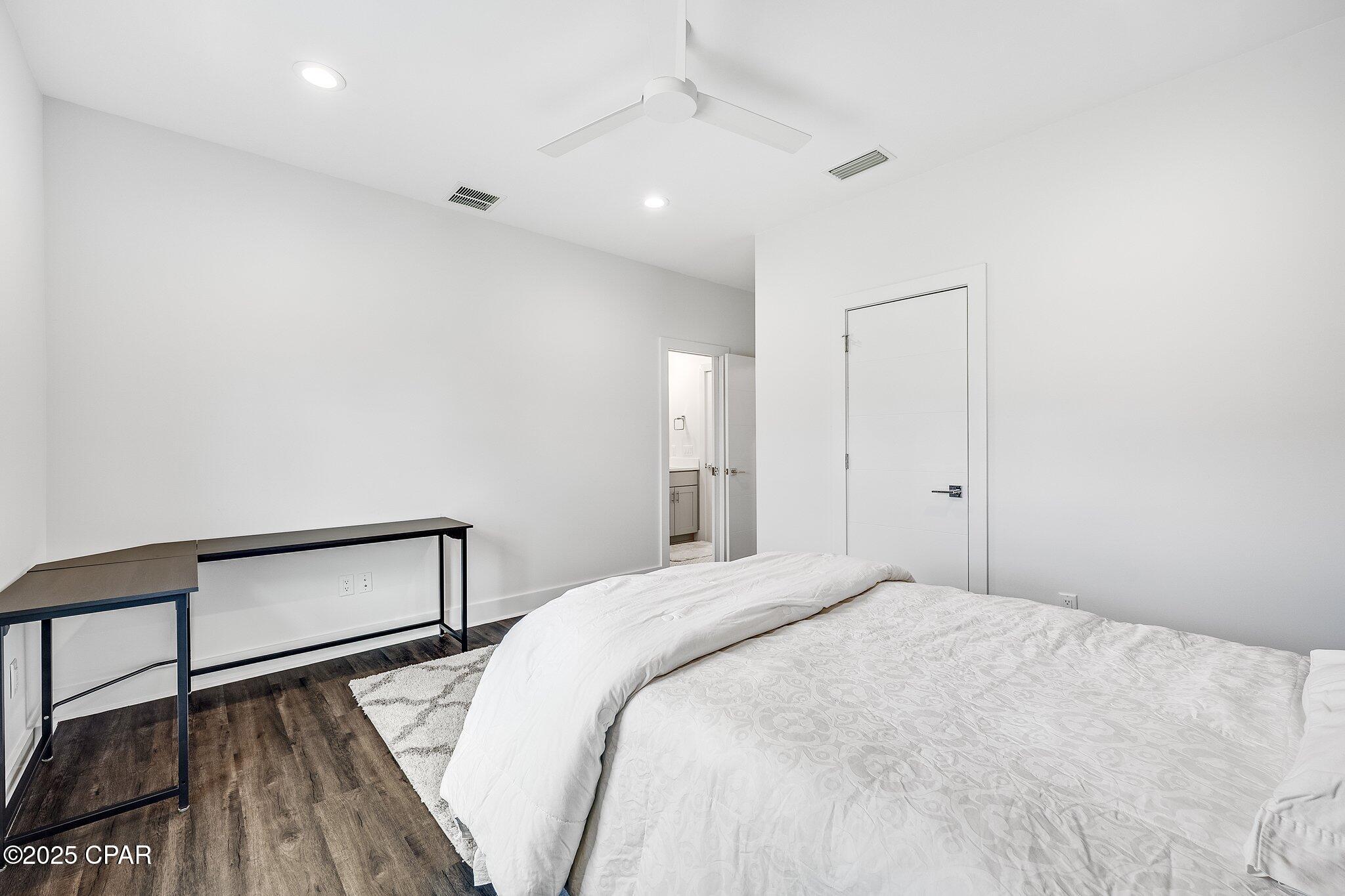 F2cqb1kih9 Kxqizrhd3ay4ci5xwlzozeue_sidpwdy