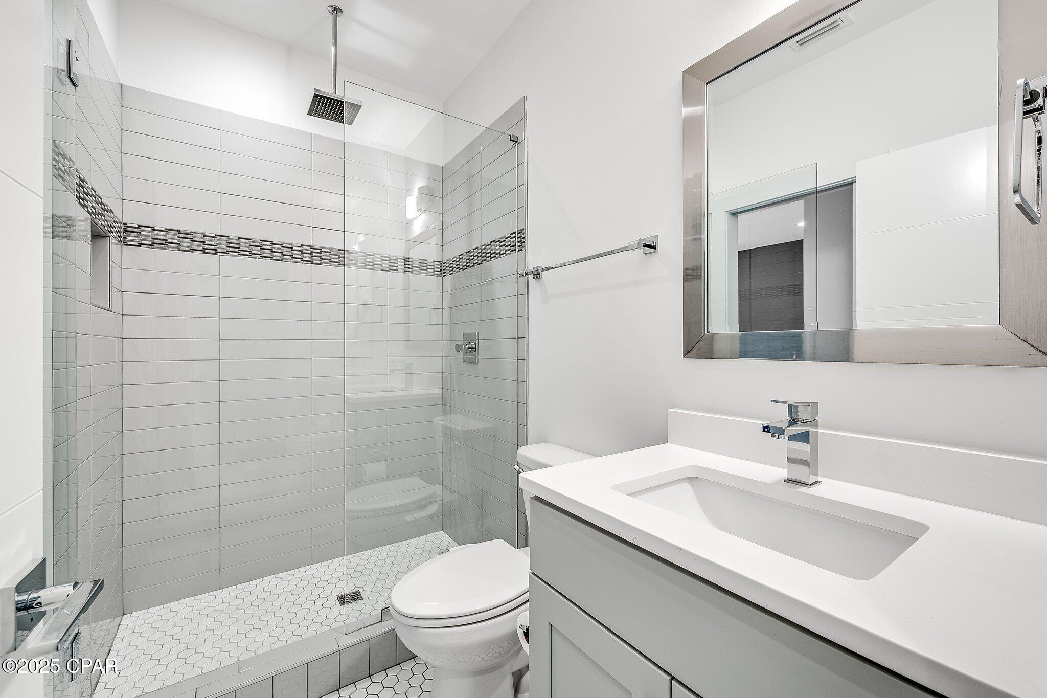 Fizhicbpxgehjhhlr58etwm7 Nxyazorgafazh6rjh4