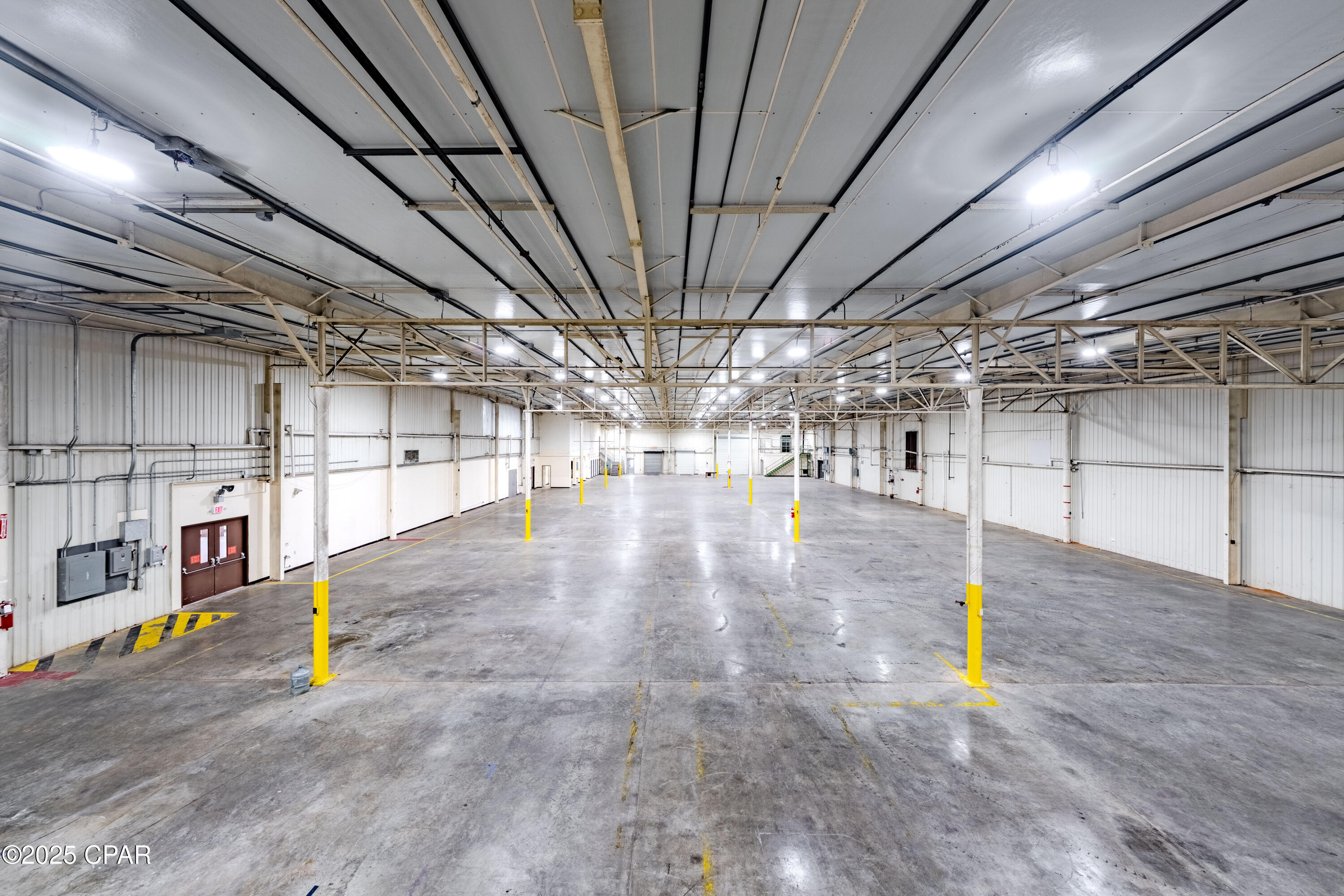 Ycrnvarndgx R Mfxl0fitebygzldrpboxvlc3nkd3i