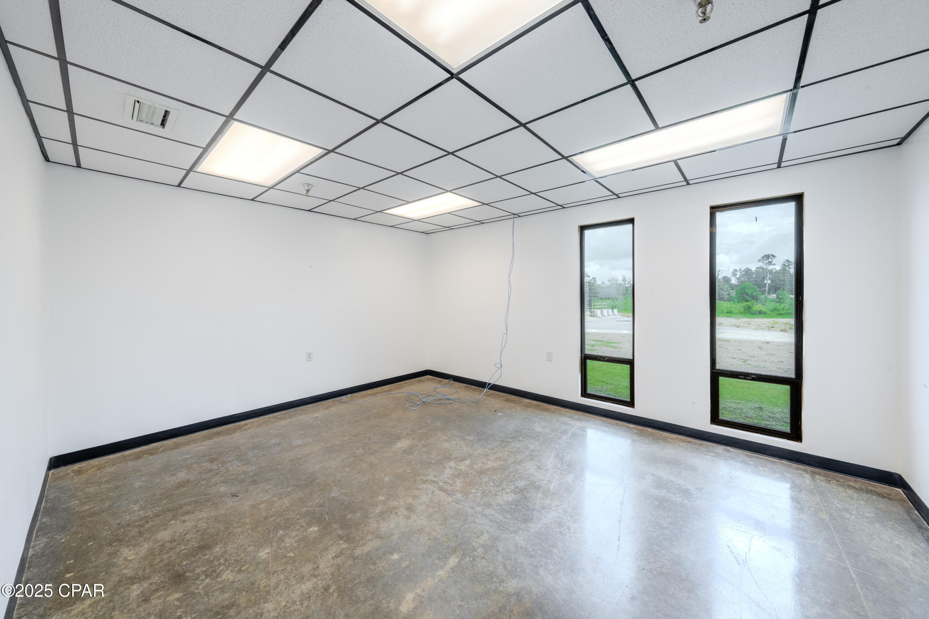 Ff9hff4fxenyyyzy1a8wmrmpul54x2sh4jxpncinr9s