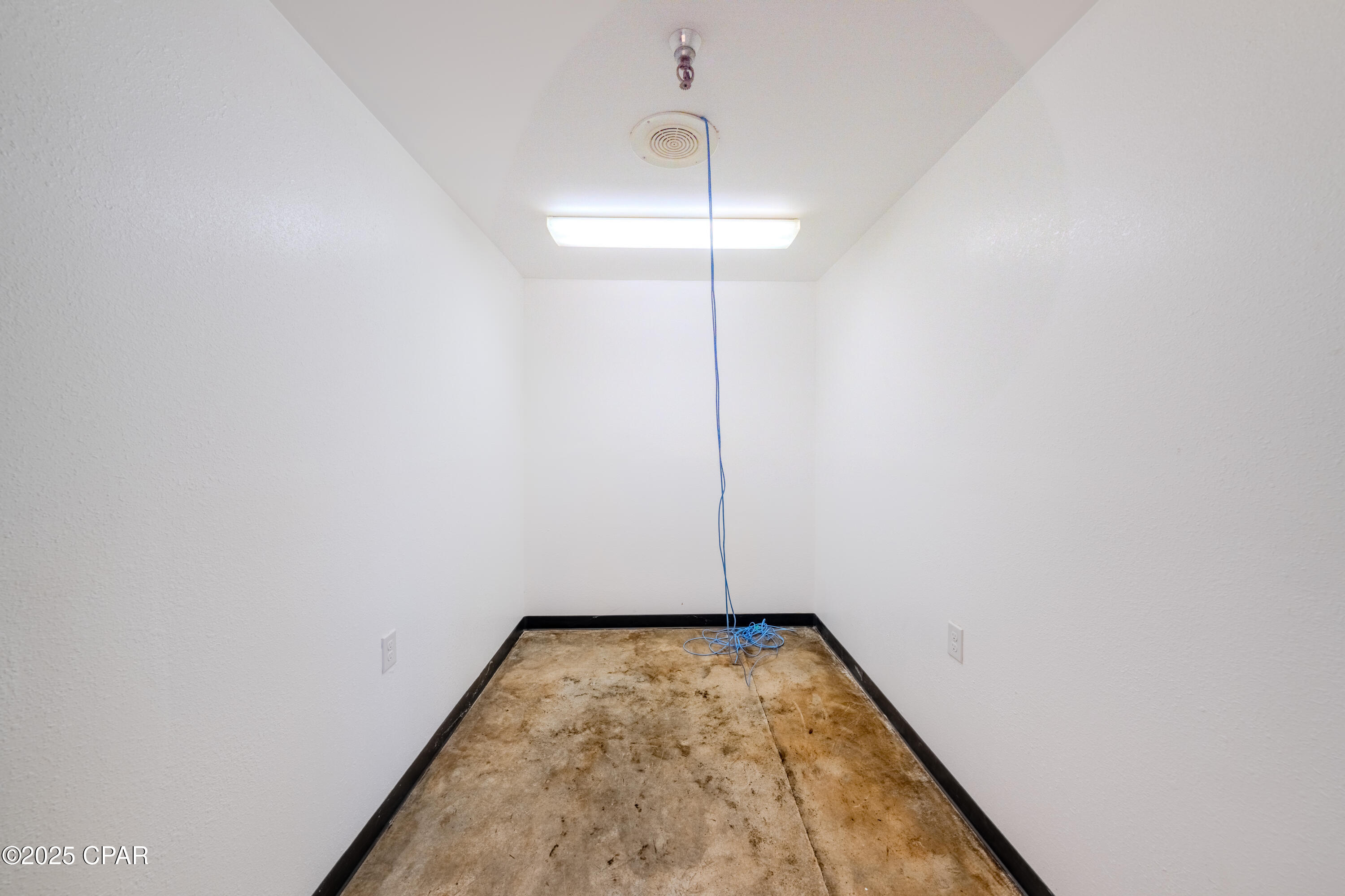 Otu5iqegzb2ta2xjbstd5lun78bxun3uryh2ujcvhgw