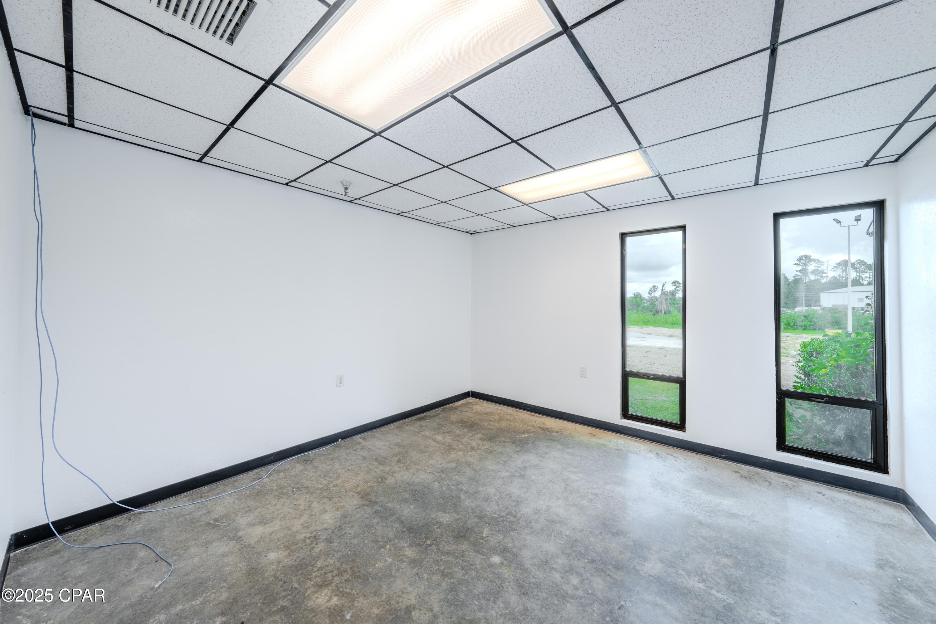 W1 Mnkwtzhhssdnjarom Ovdbd0hcjbts5huvy35ryo