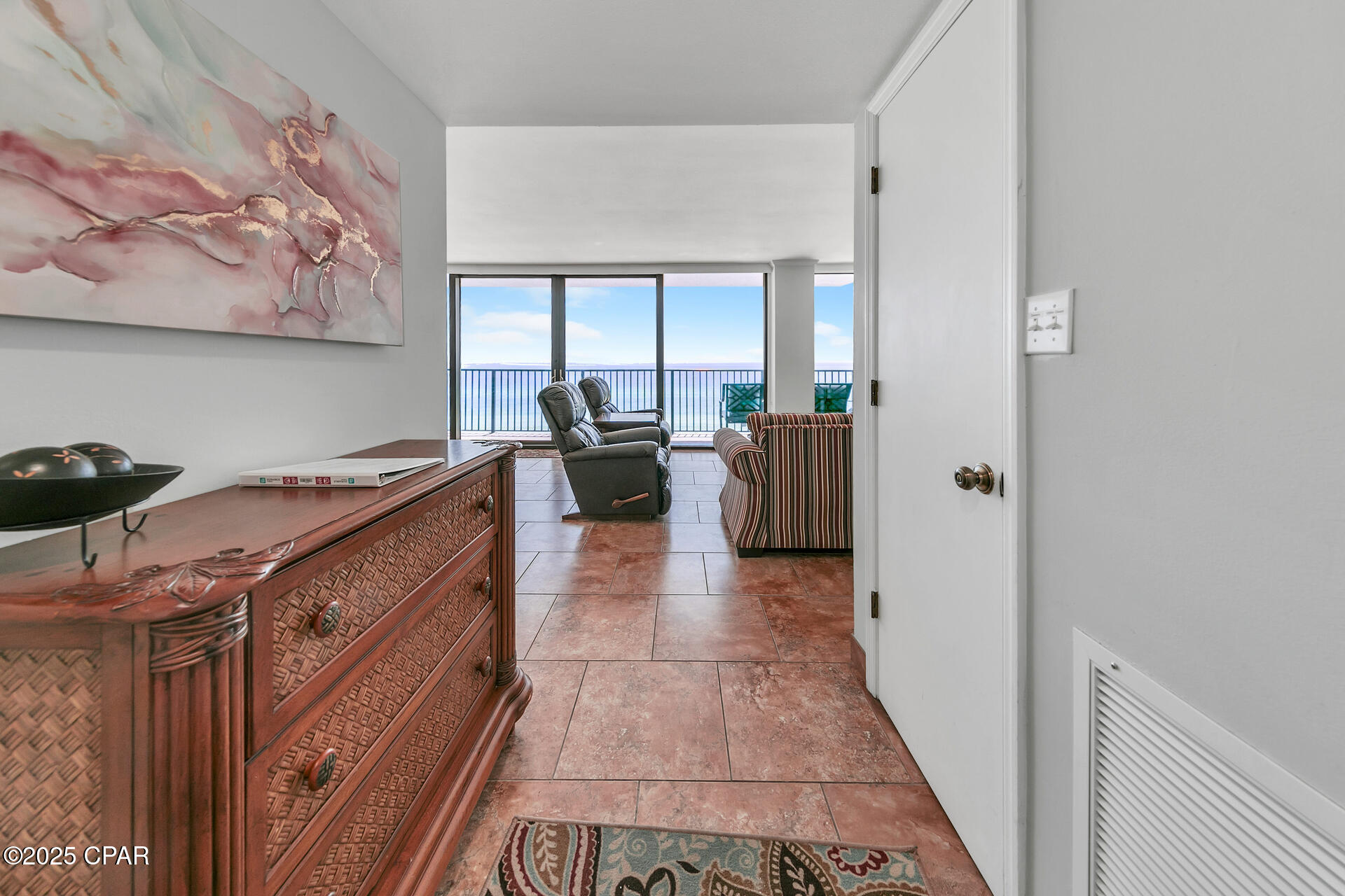 Zm Z_9iaow 7i7ul9q_a7sy4 1nzev66ijlirapgkgs