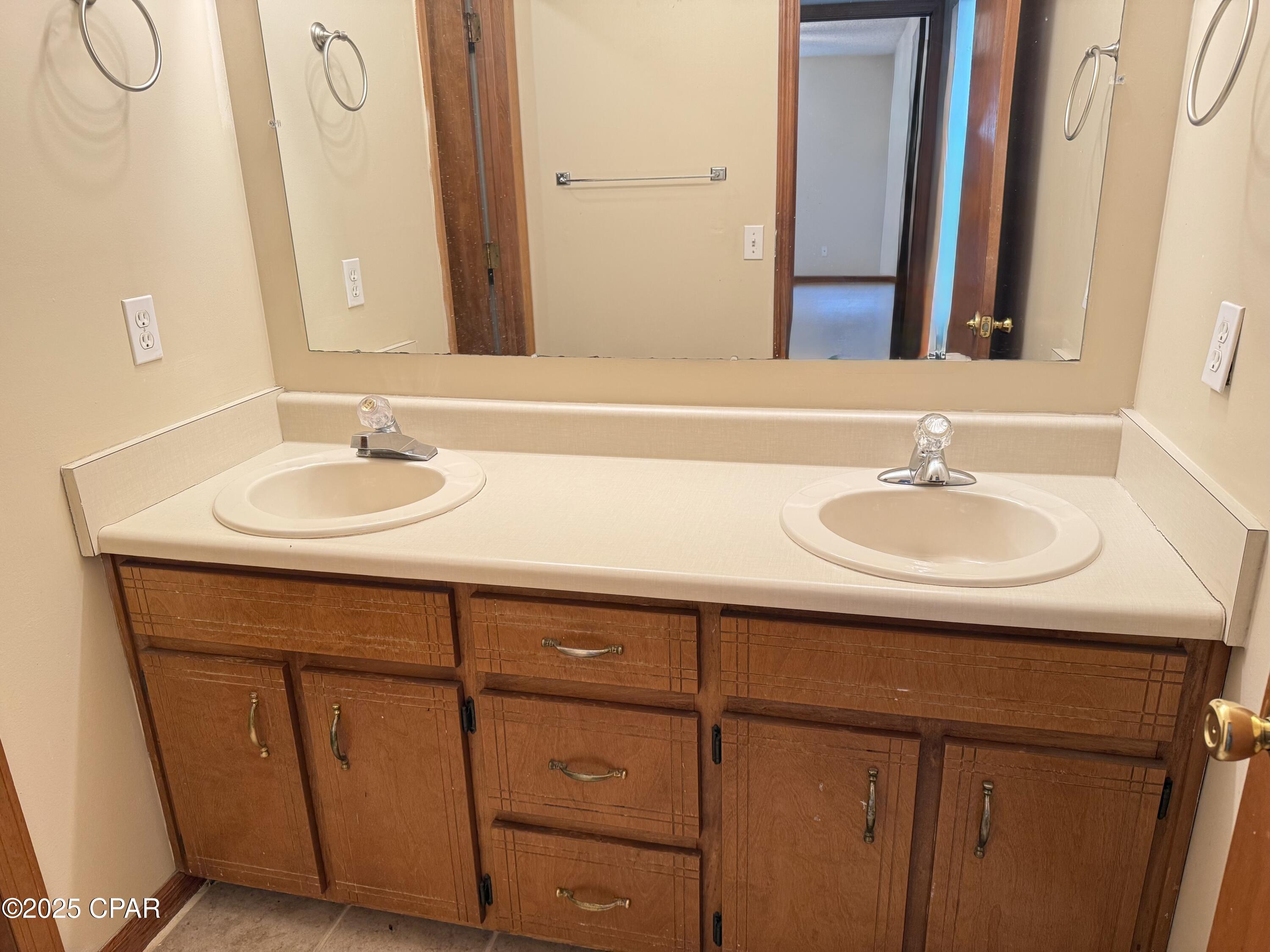 _vbnumrpezkjkpug0prhiowmnvi21vcoshh52z5ngis