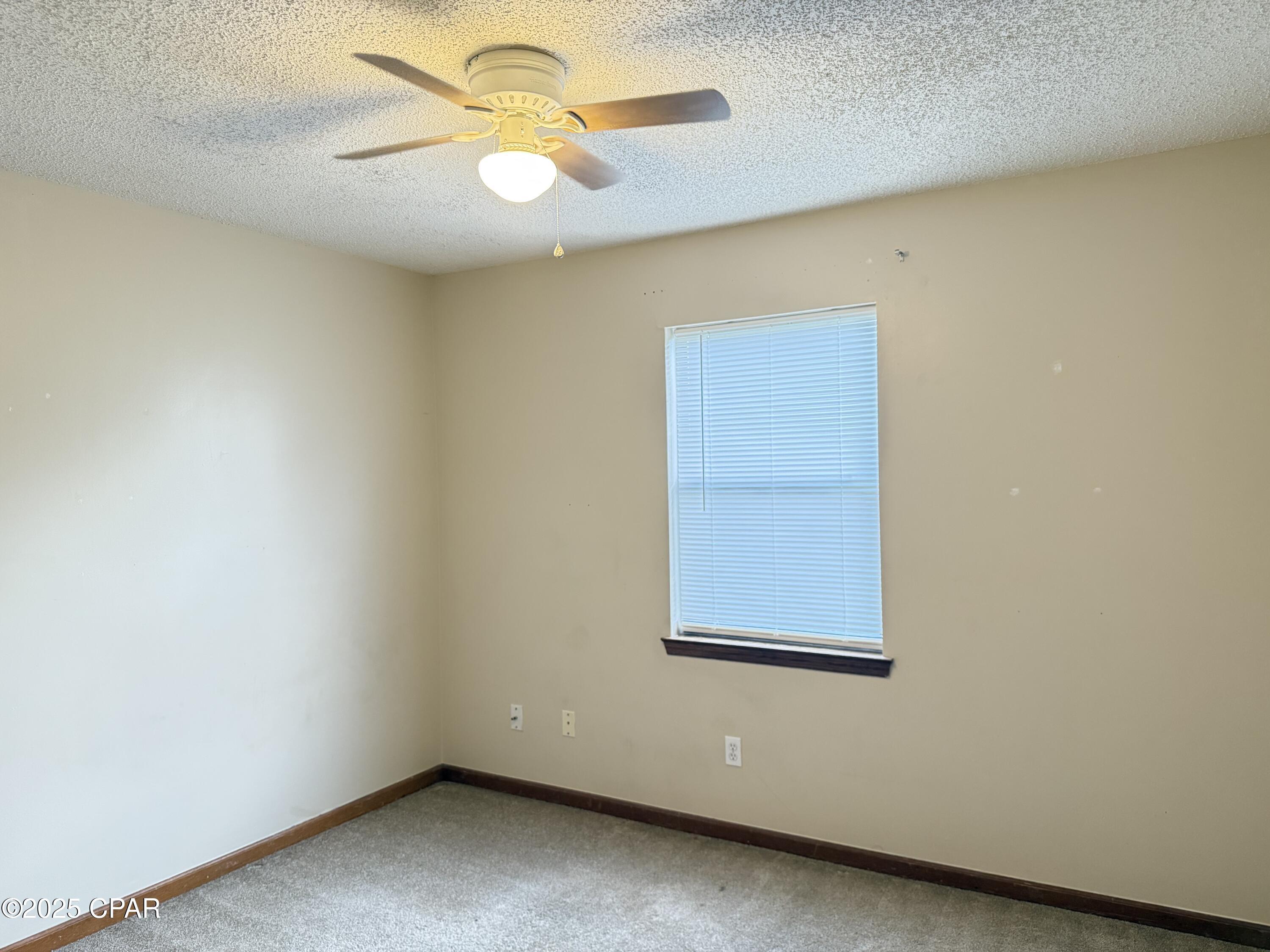 Kmp8djbyaarubygm110b1axpgrvudjjk5kjl9mhf10q