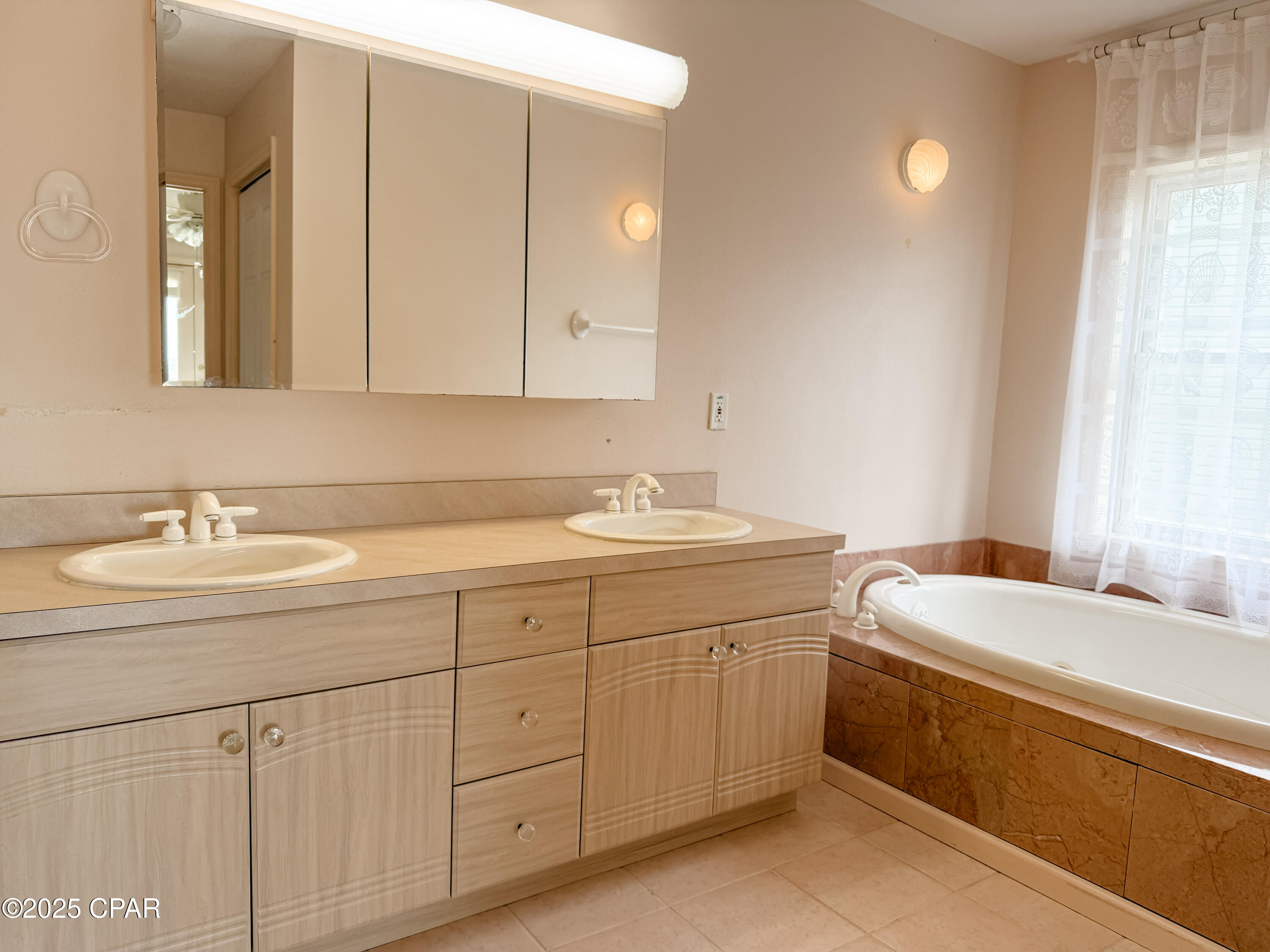 _1nspfrbp_7xpiiye4iplub7nzxanlz5gn1qg5sfqww