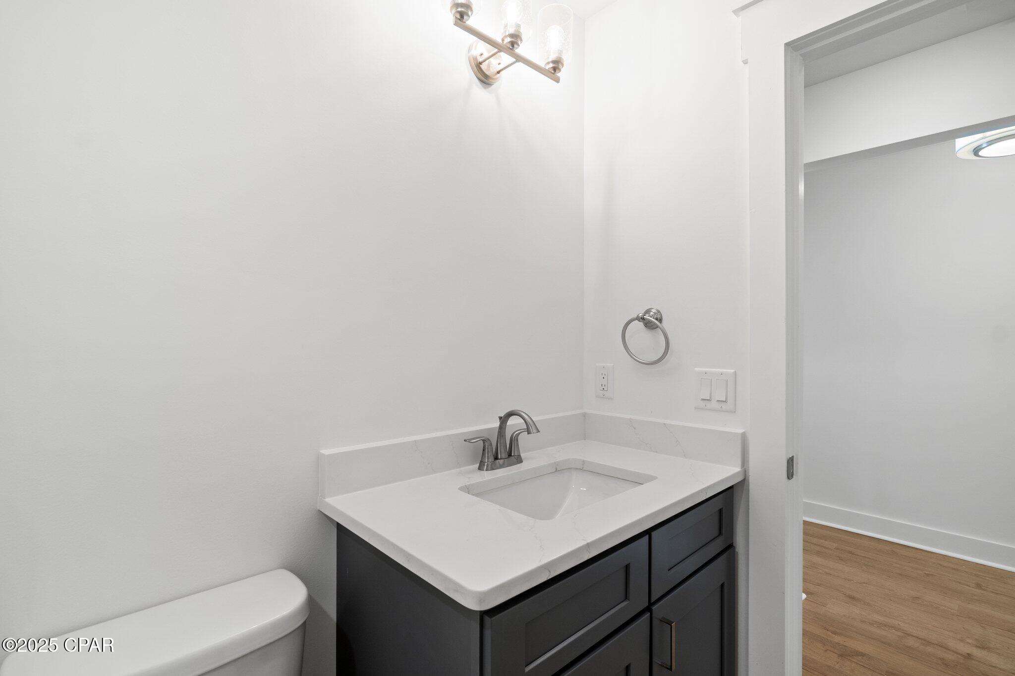 M9hkb1hwtlrxwhx72pg9dznrfrzza238q7uyganlxs0