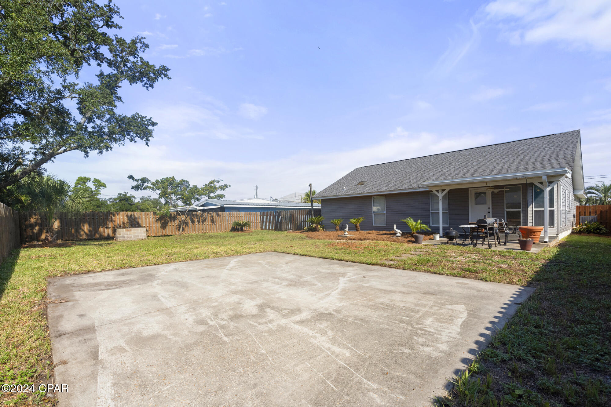 R1xoybfngad 2nvlzxqgbb89r0pg4ugao0ida0vinme