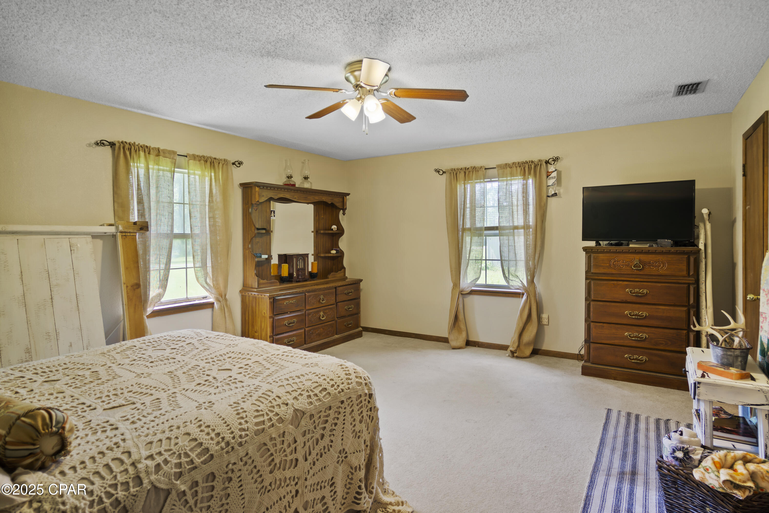 3rkahjaty3ne7juiq_0javhkcus335sxfvhlbg52g8y