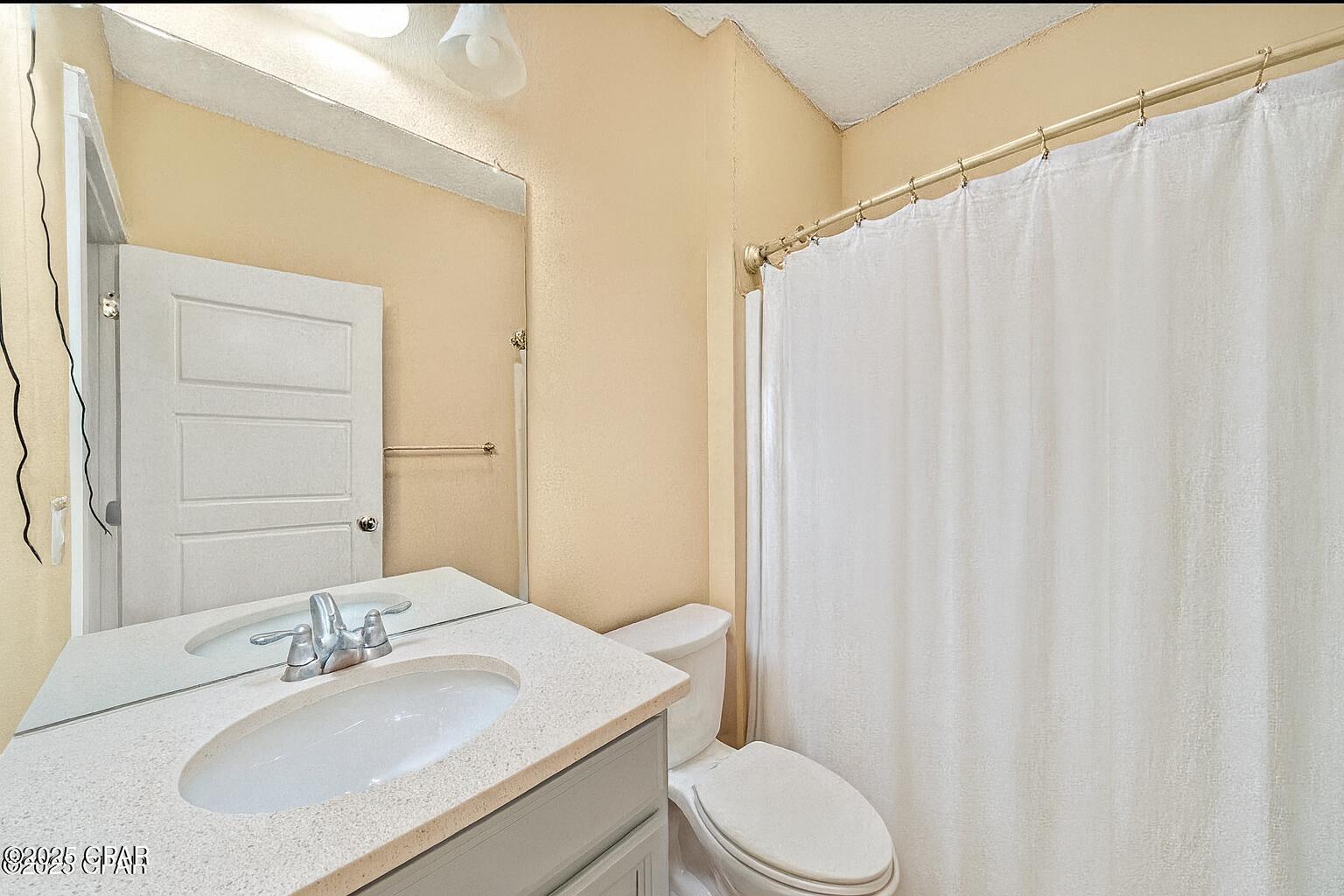 Image 12 For 135 Johnson Bayou Drive