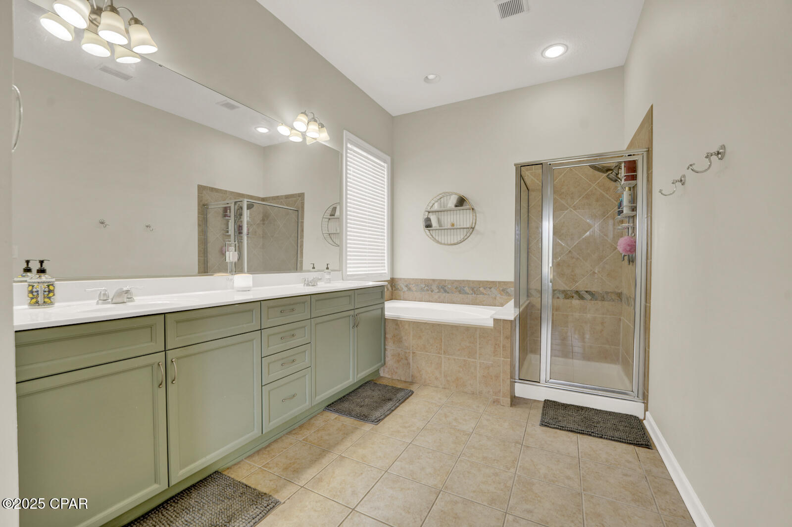 Eucfg Fygrft88fuxdadtu1m Dcecopilly8d8hov7a