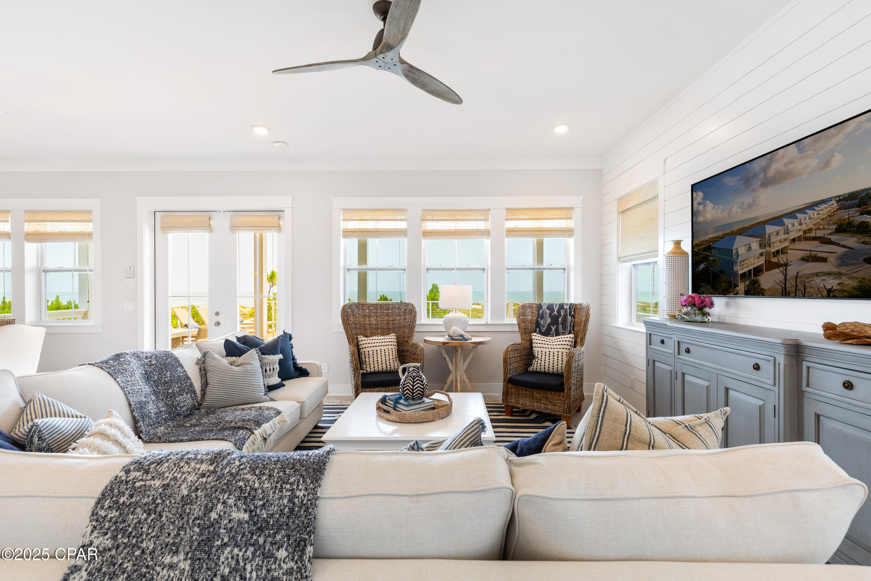 4hp1bkk4yze6uf4paiutg9_4lxy3t44hn9mmzywau3o