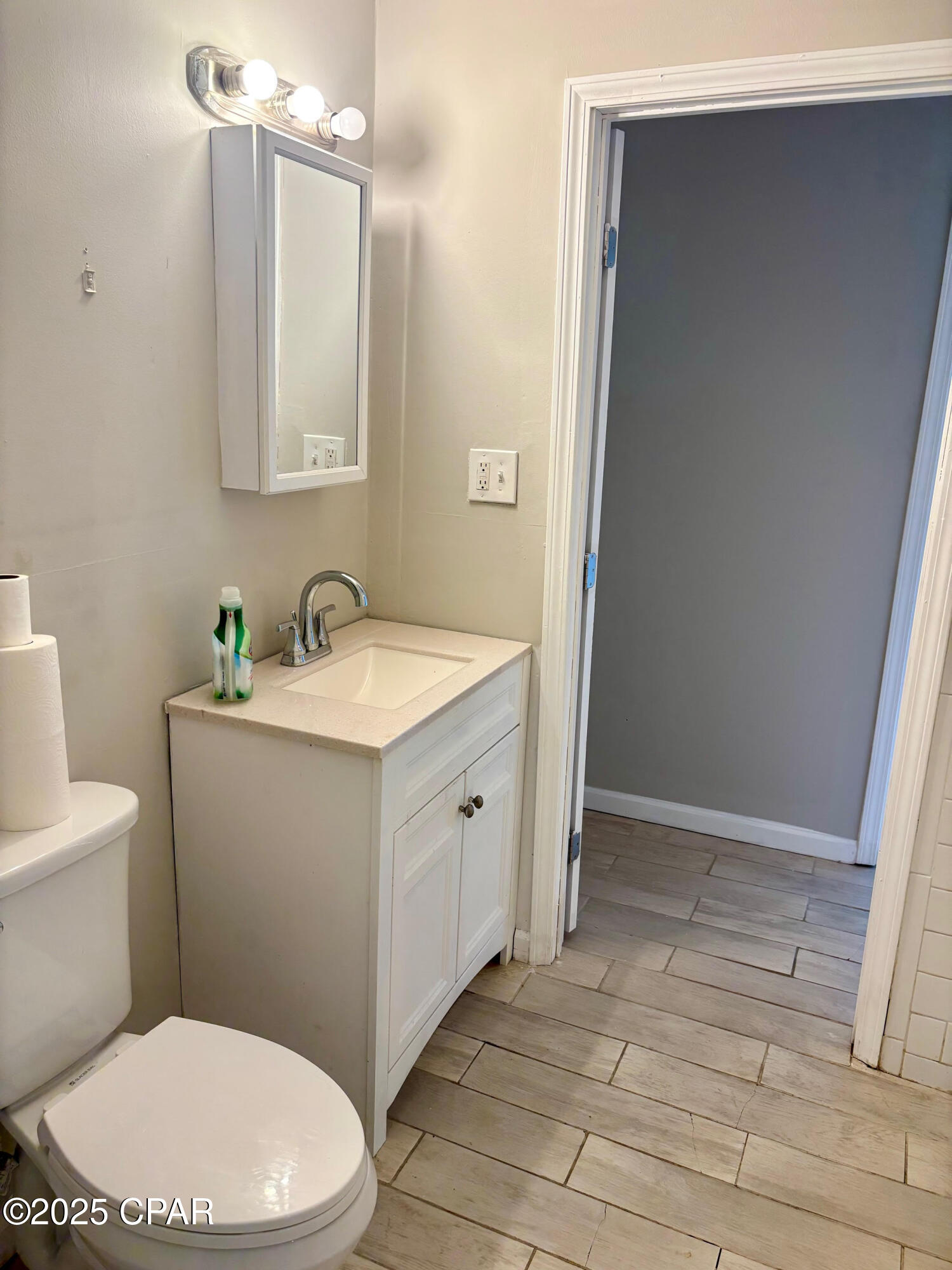 Gvwmqbqj2wbb1o3ilzrq1zgijy24xc8btcu2ol46aqo