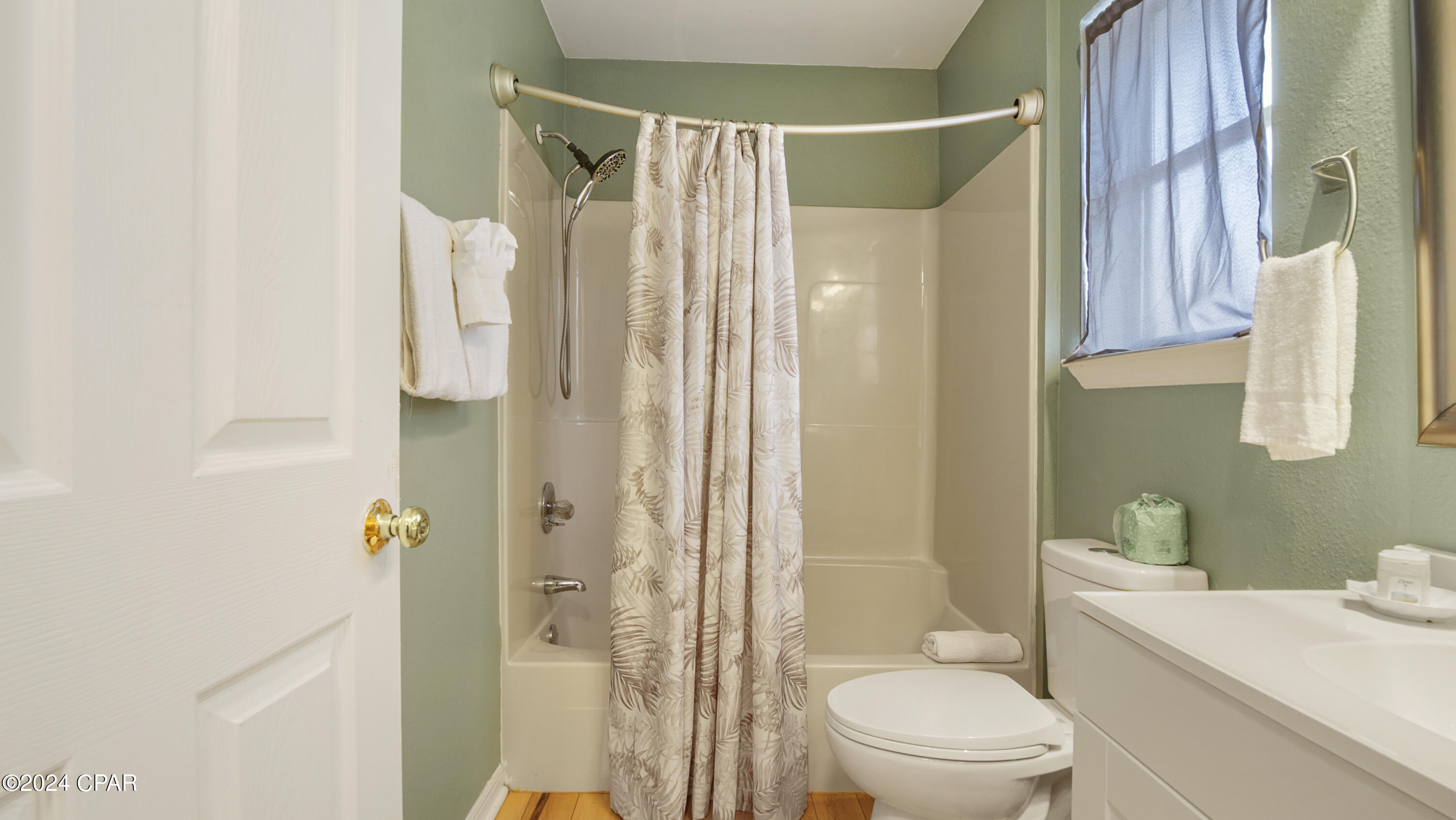 P__65b7jupo3liec6xxi_afy7nv3mmz8h1pucoaaoog