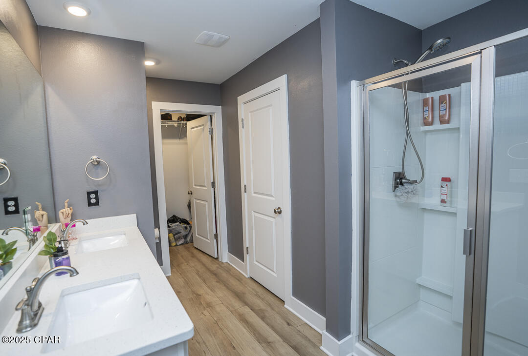 Nehyjmbku_s_fb1z9klpxwuzv8fodtk5sajob00ione