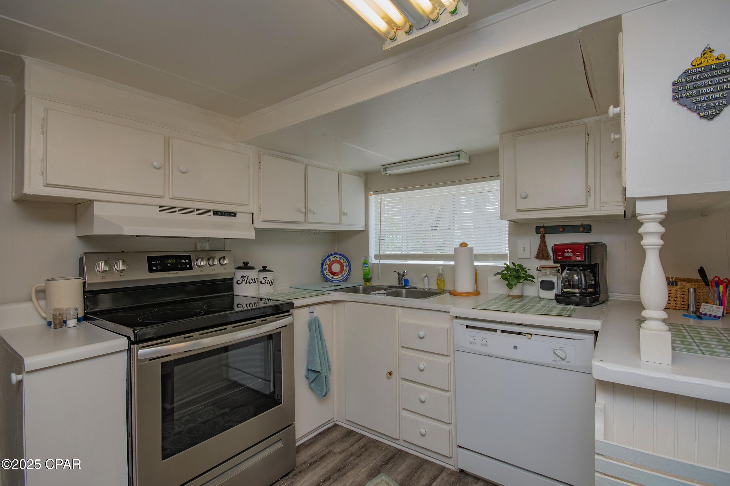 0kosr2hmd_uhi1mpp2xnpdlcyctbo Oumzl3gbu4  4