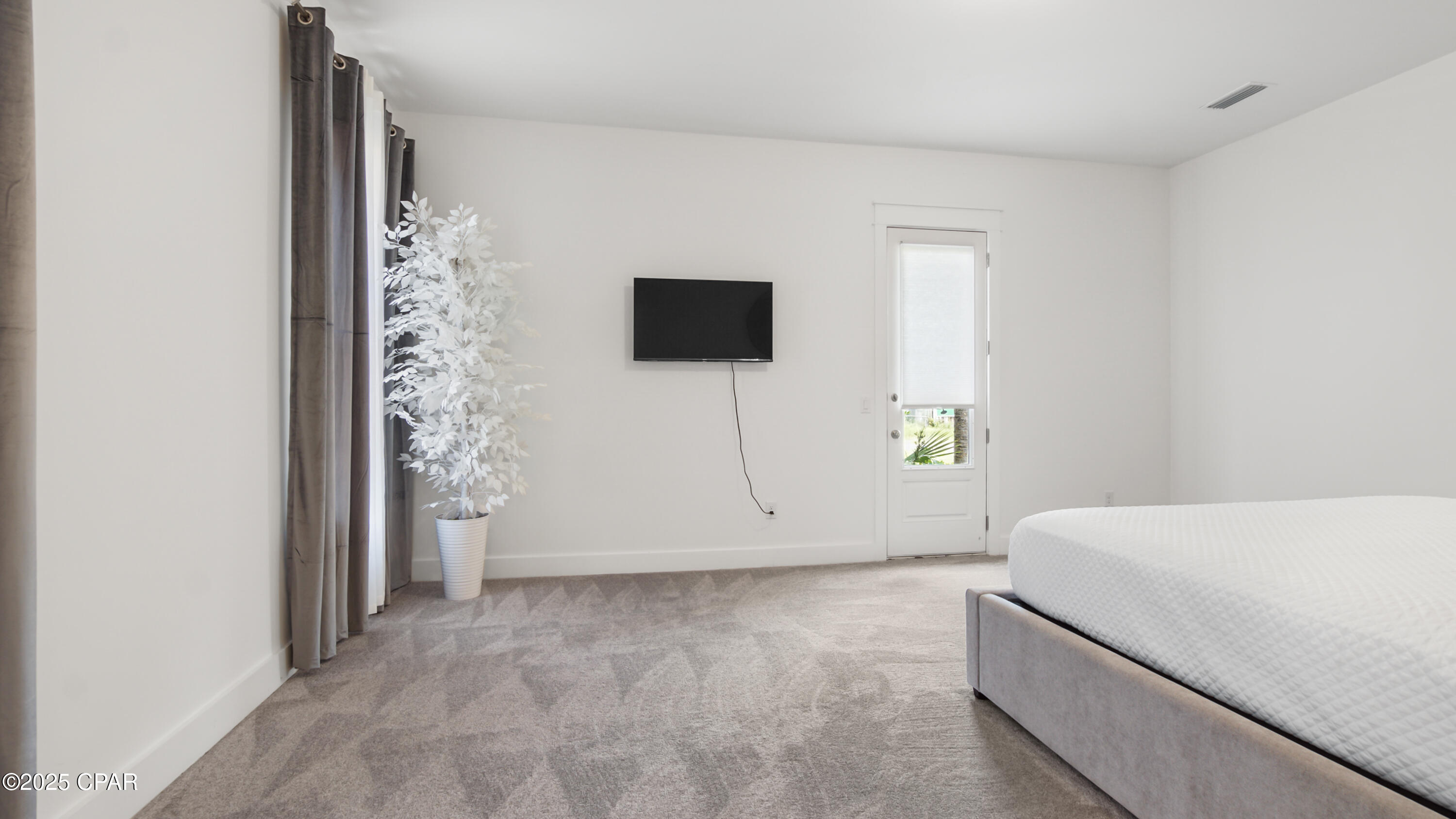 Image 11 For 2709 Lagoon Manor Drive