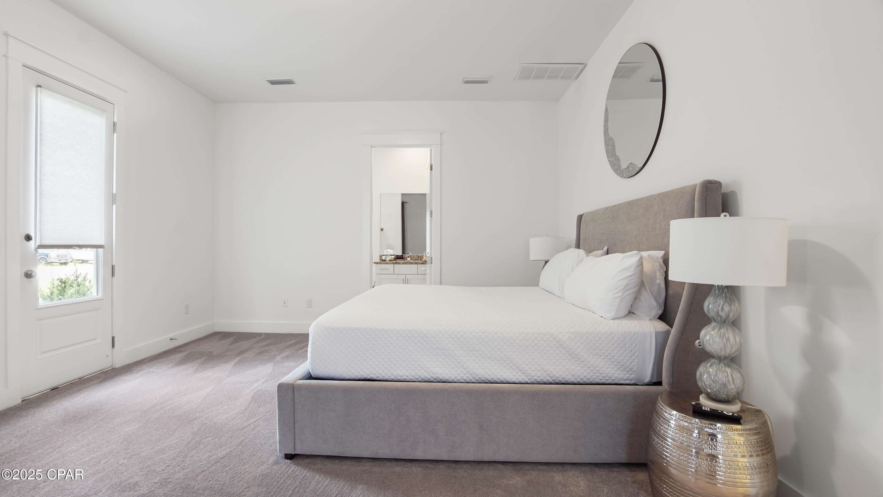 Rinwkxbzryn_lpg0 S6ucbmbck2vrbnjaakrrcvapri