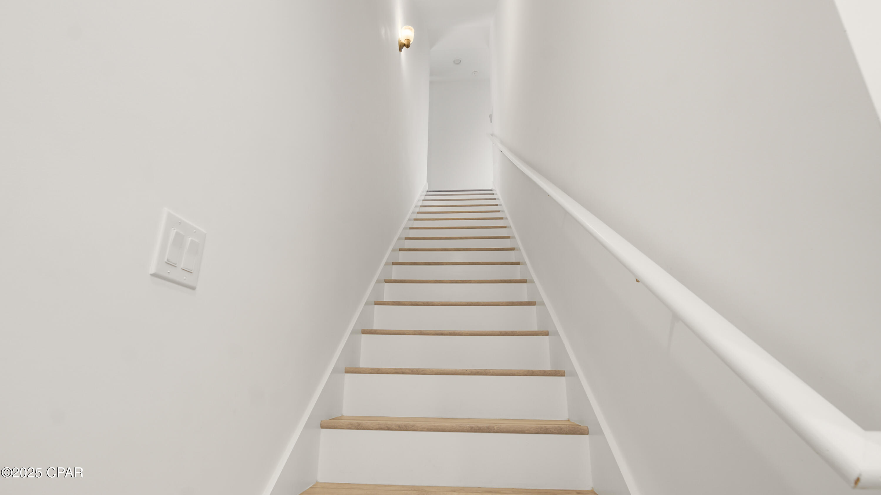 Wk0sq9klrx9ctp6hibgsgsg8vldxj8p8wlq3veah7q4