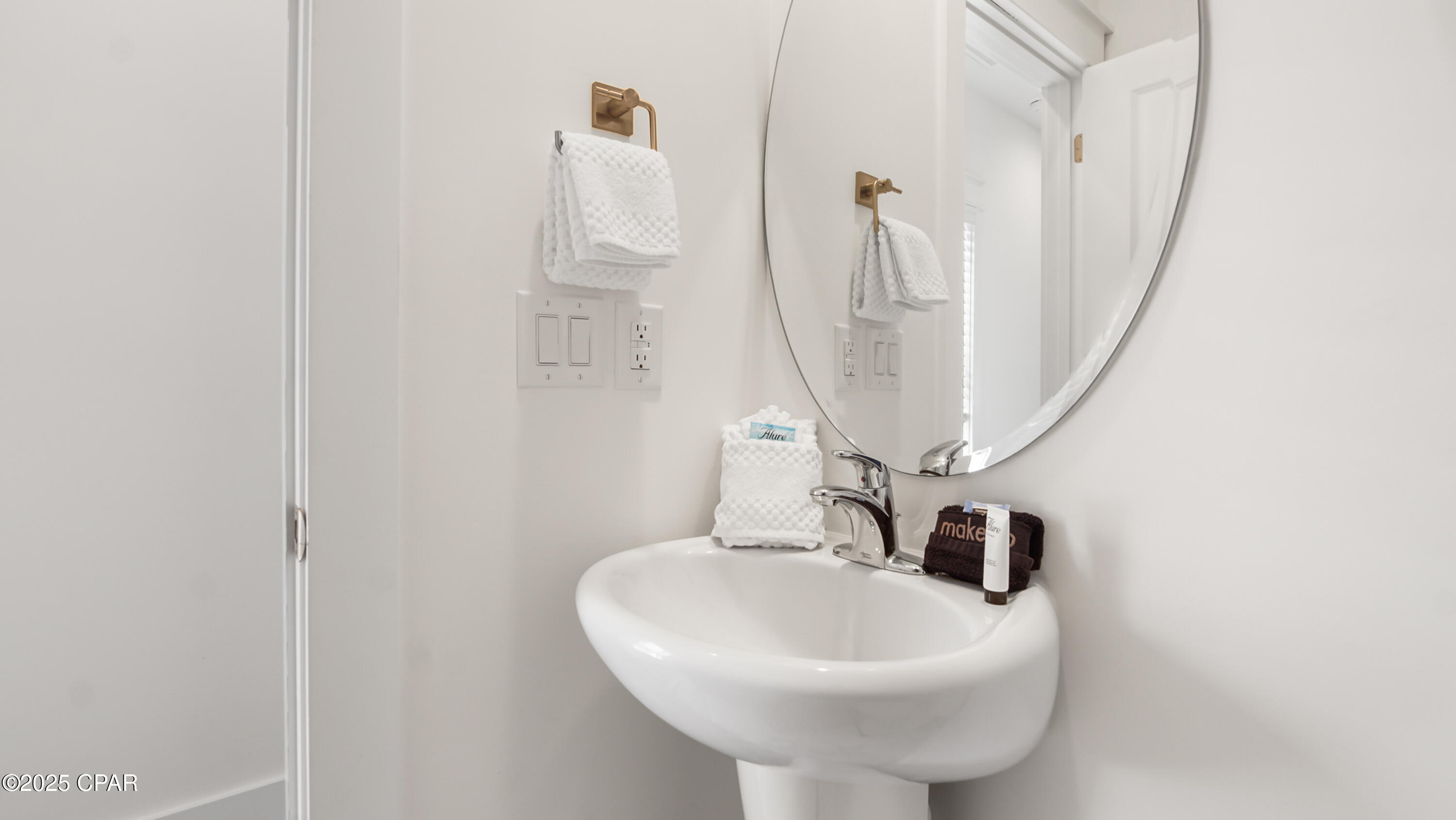 Image 21 For 2709 Lagoon Manor Drive