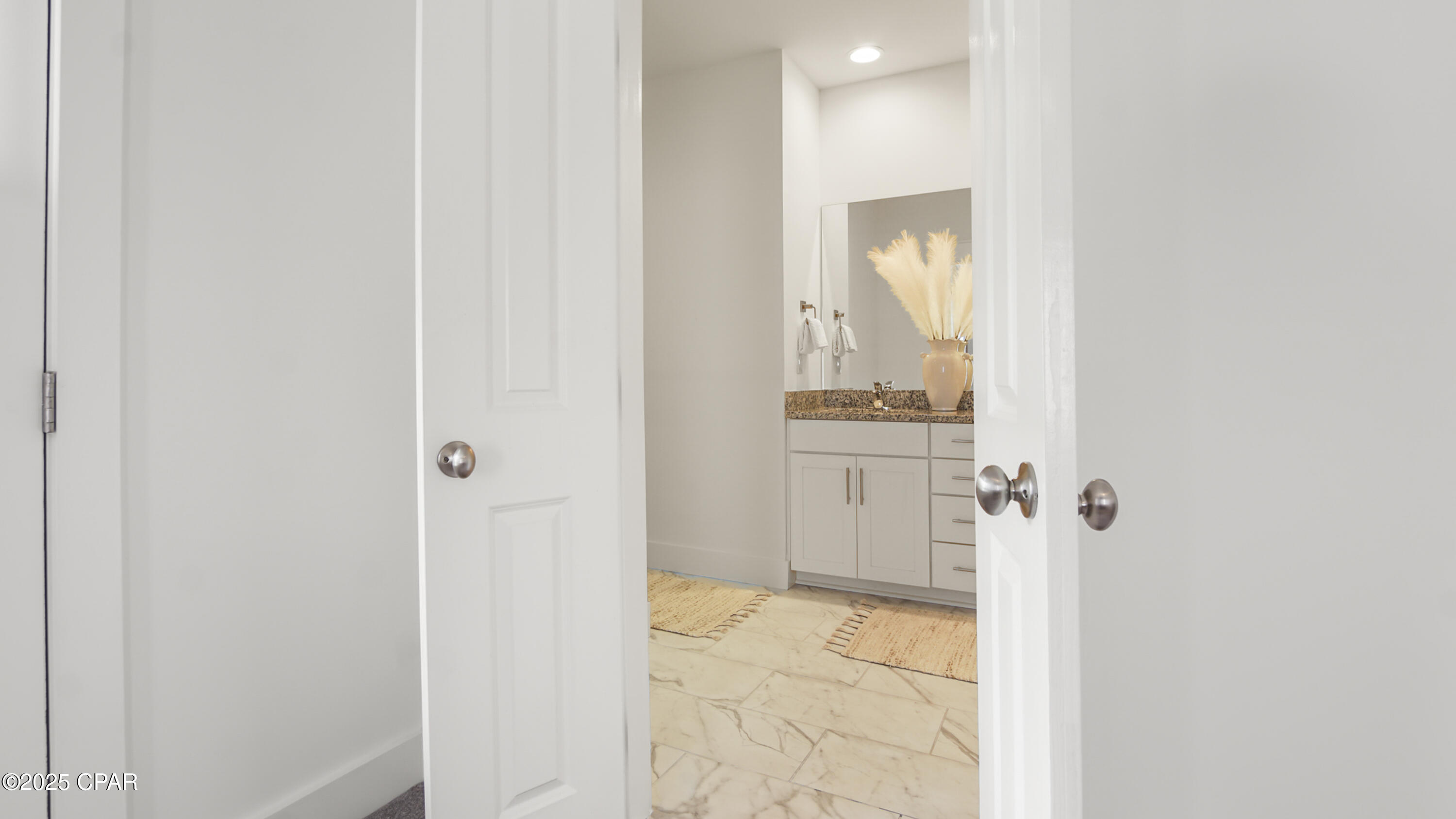 Atab48r2xohevkrqkrv3h9b5znlcob2st1e9lssv1_g