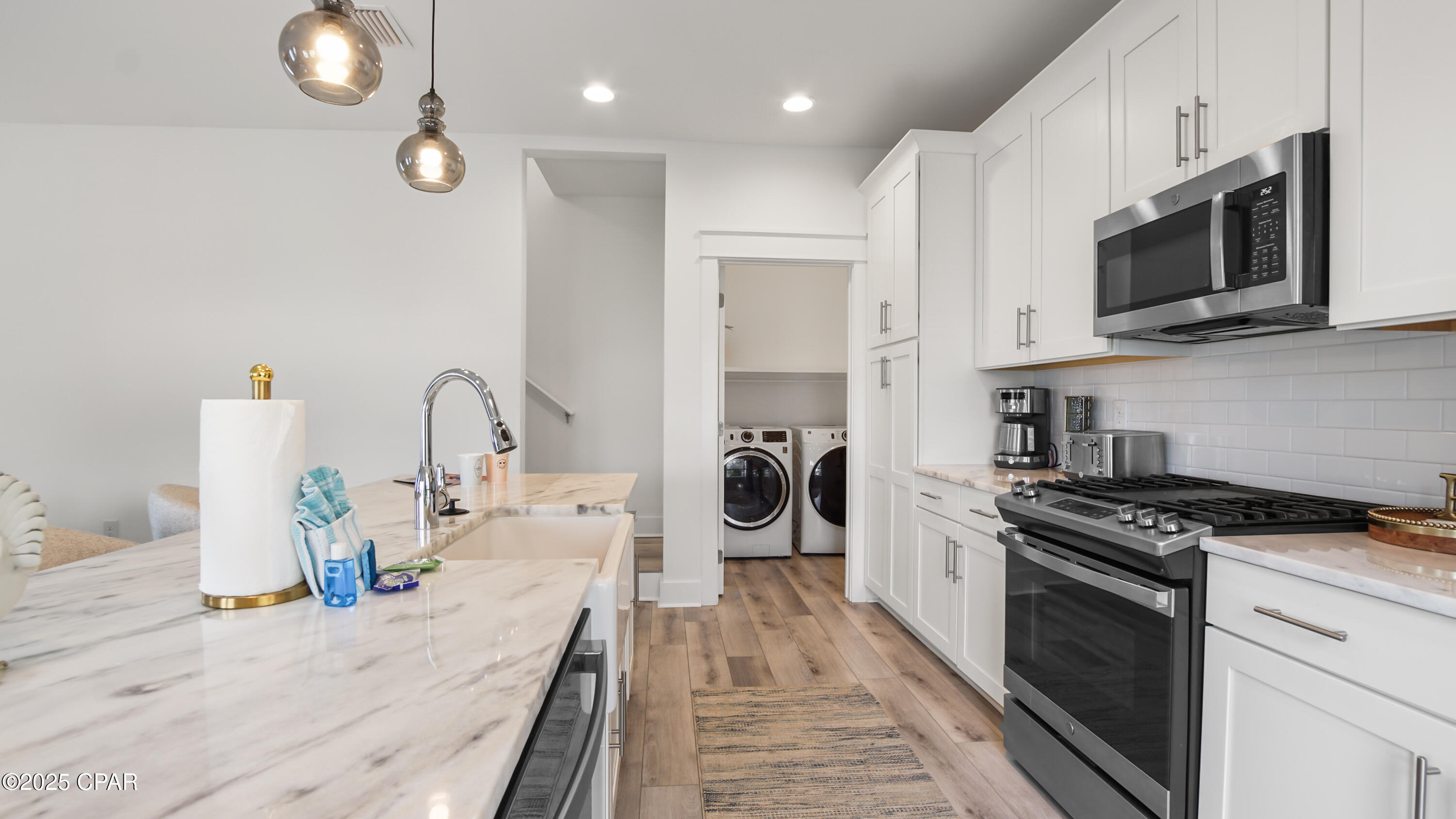 Image 7 For 2709 Lagoon Manor Drive