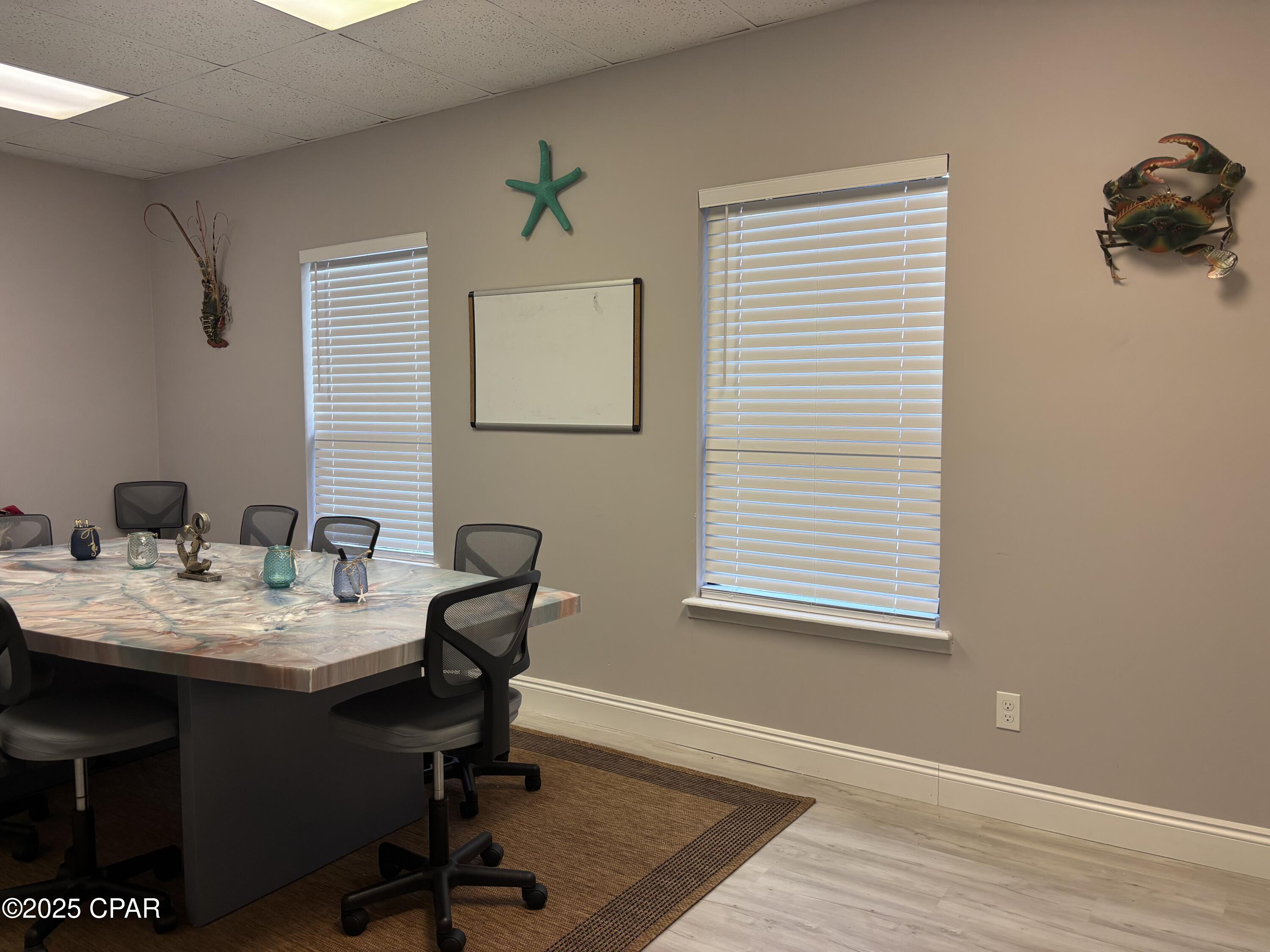 U1d7ciyuktdm Dllgdqgdkytbl36hbhuonzguhhonwm