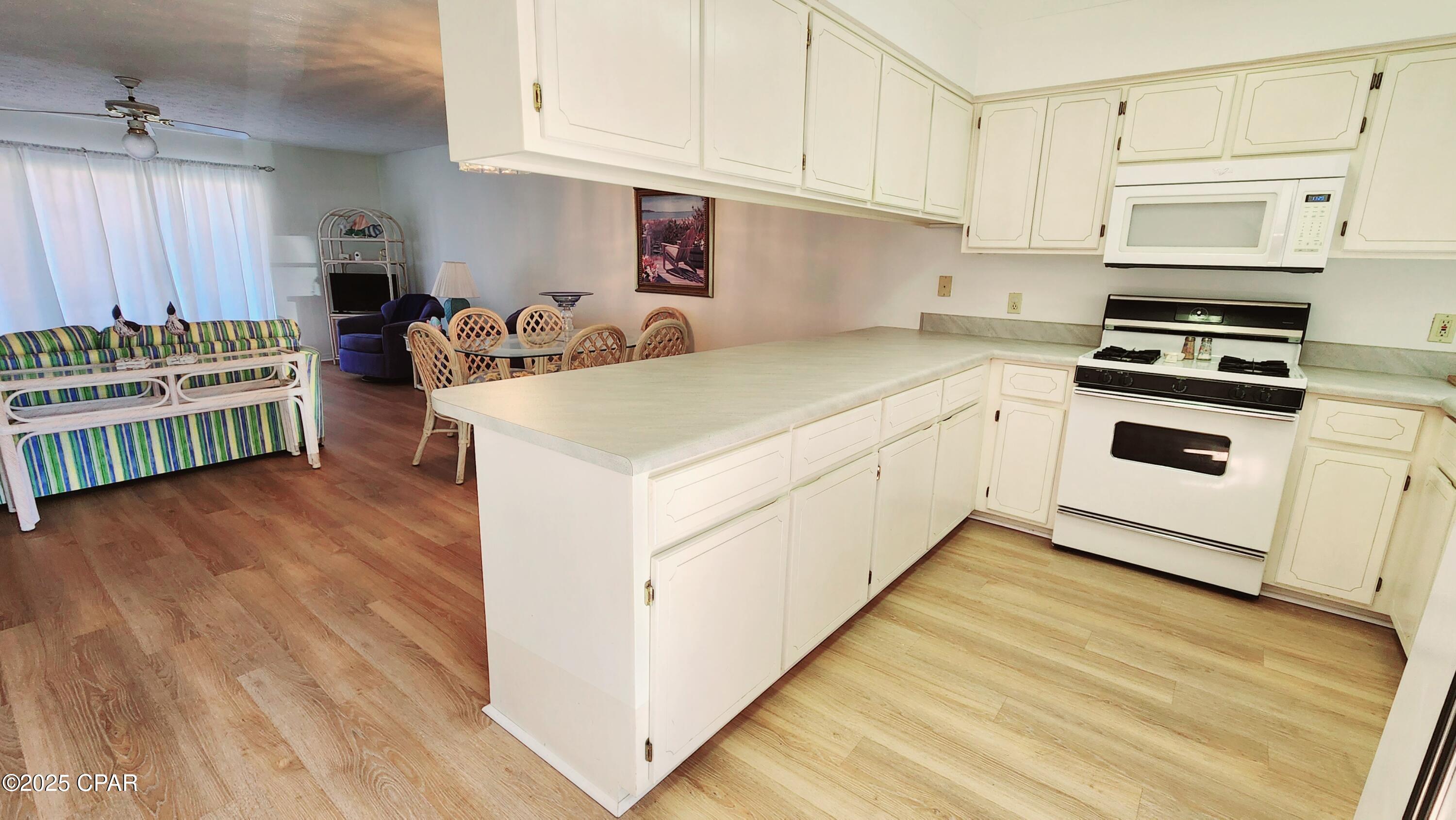 2r Gxps9onh39pbxn0u8uikedk43_mr7kdebovdl K4