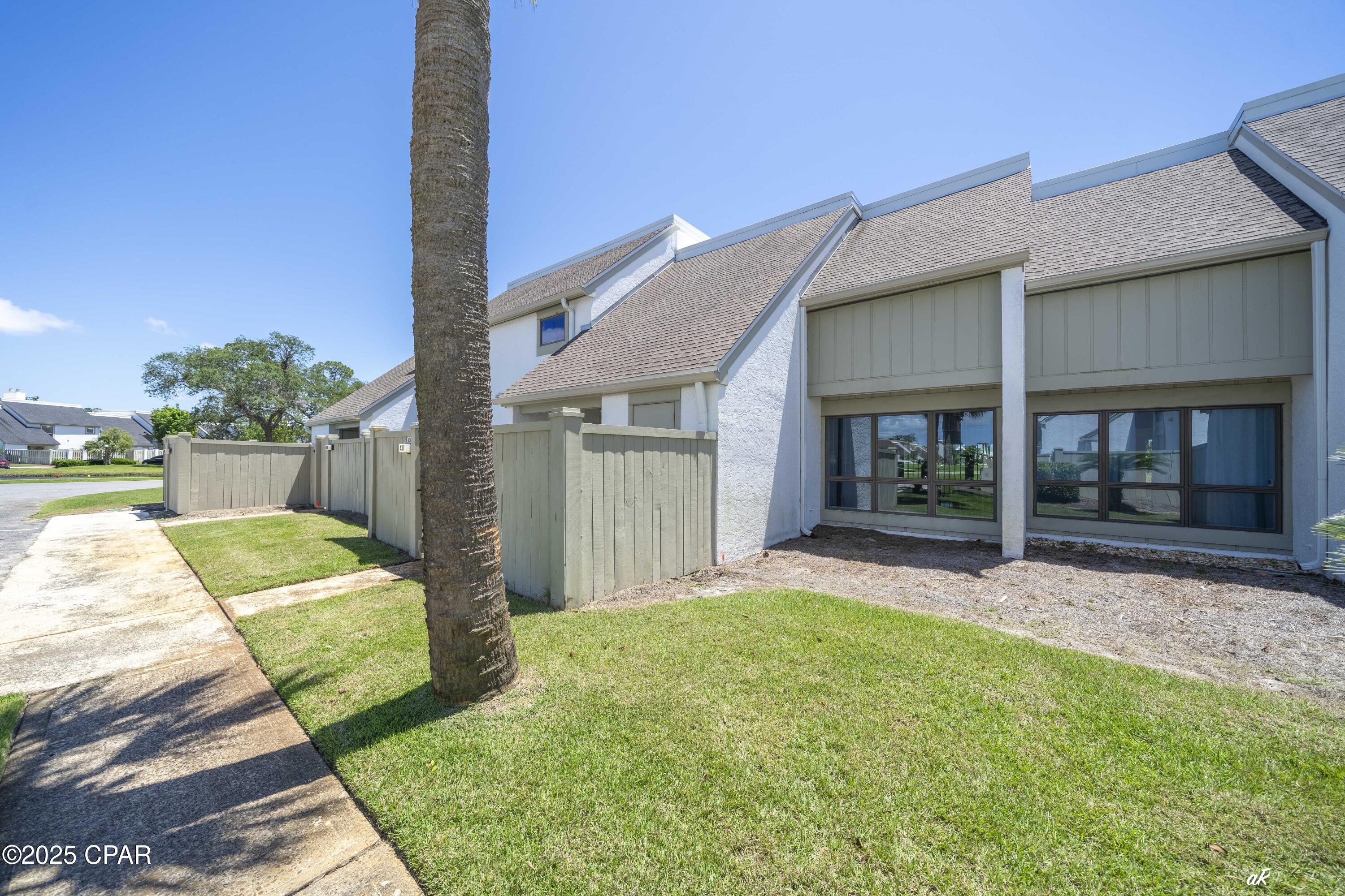 Image 2 For 4300 Bay Point Road 437