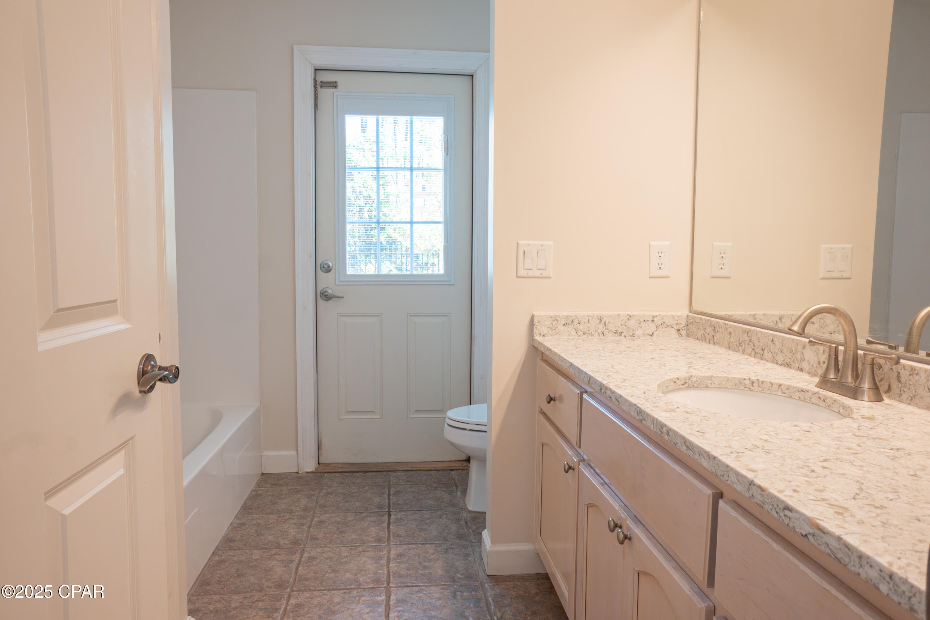 Y0c  Phvdwhqlcfyy2tq2mz6ssxymggitqiglgj6xny