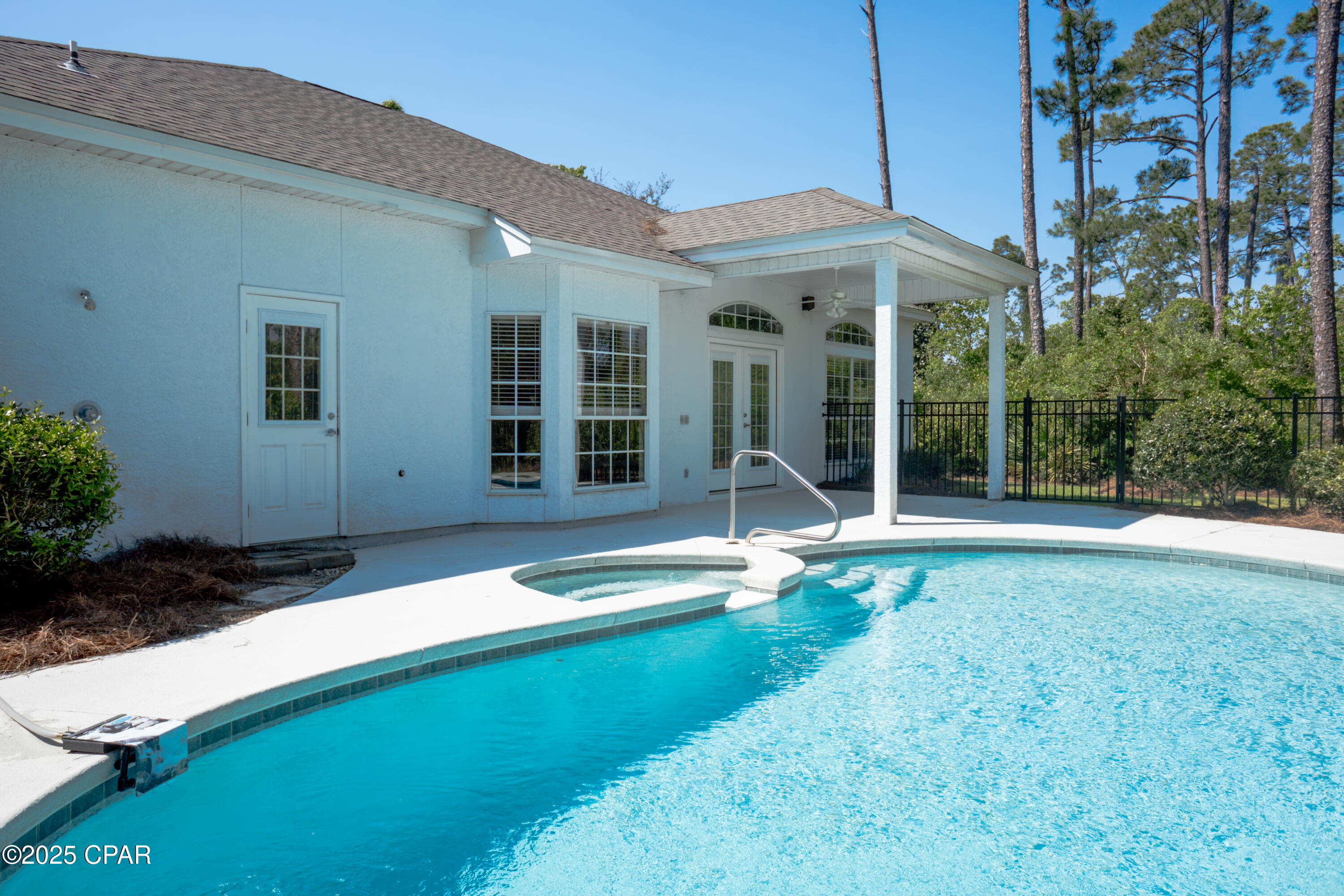 Mnboliffk1p9gmj9qxsj4csjrot0gevsrc8bbcxhff8