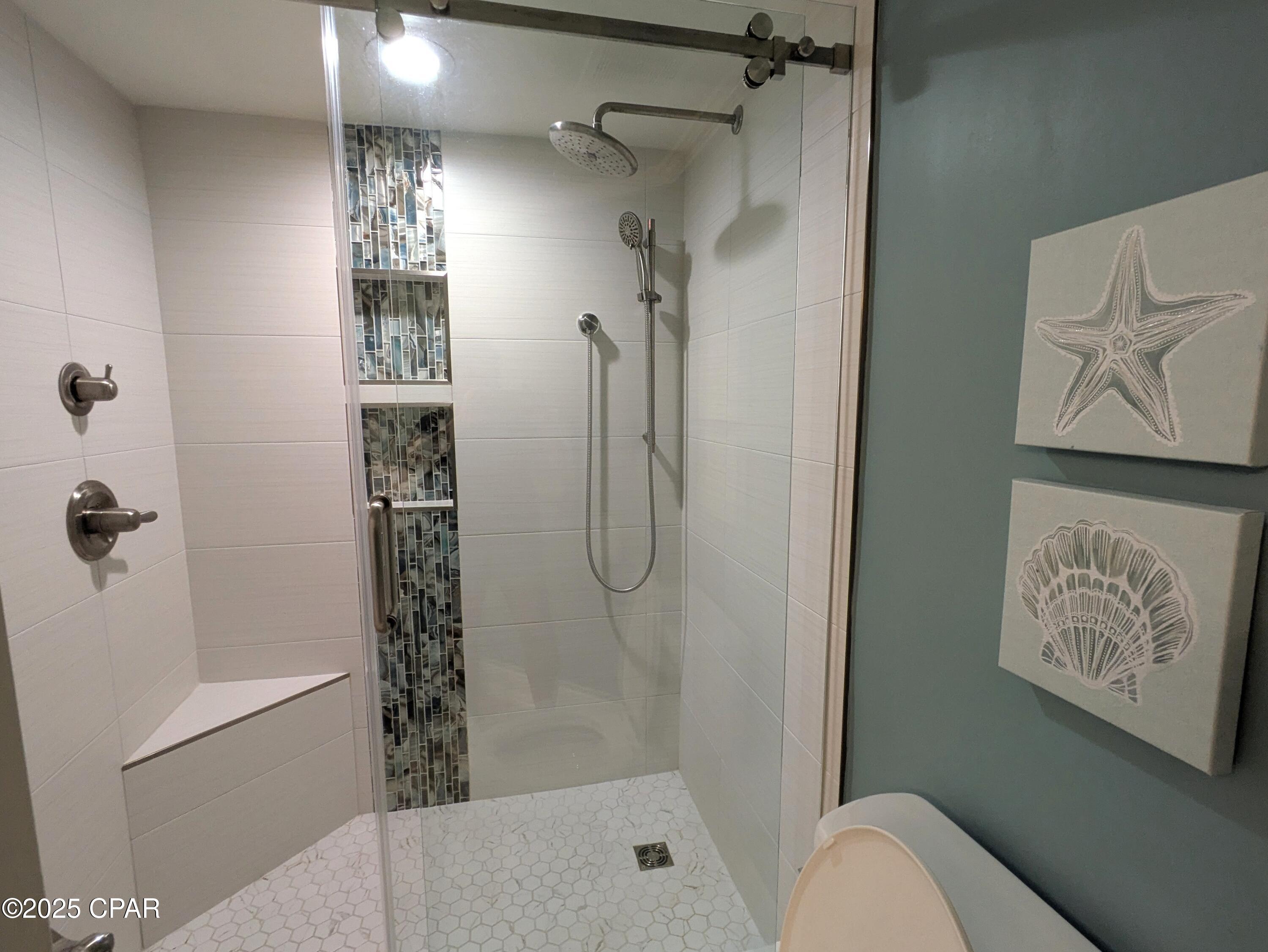 Image 11 For 7205 Thomas Drive E601