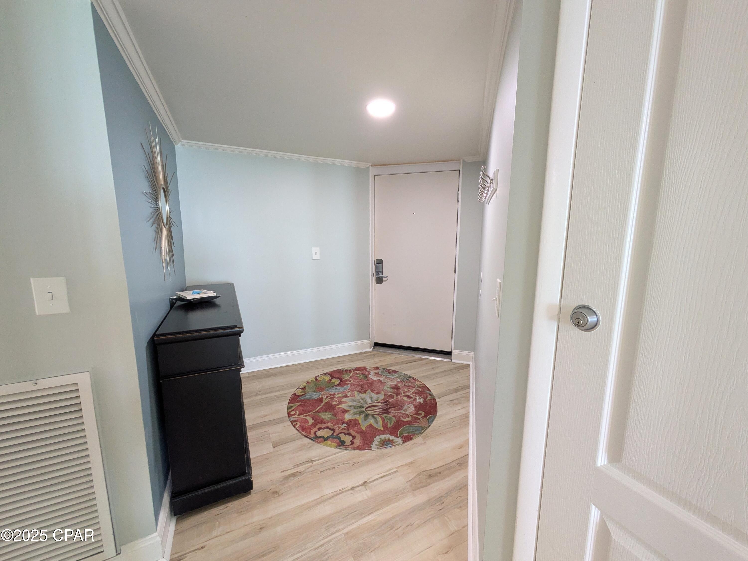 Image 7 For 7205 Thomas Drive E601