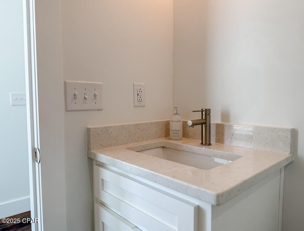 Yujsfdxecjffatqxrzmwxzhf4akobwdxy__7lmn0obs