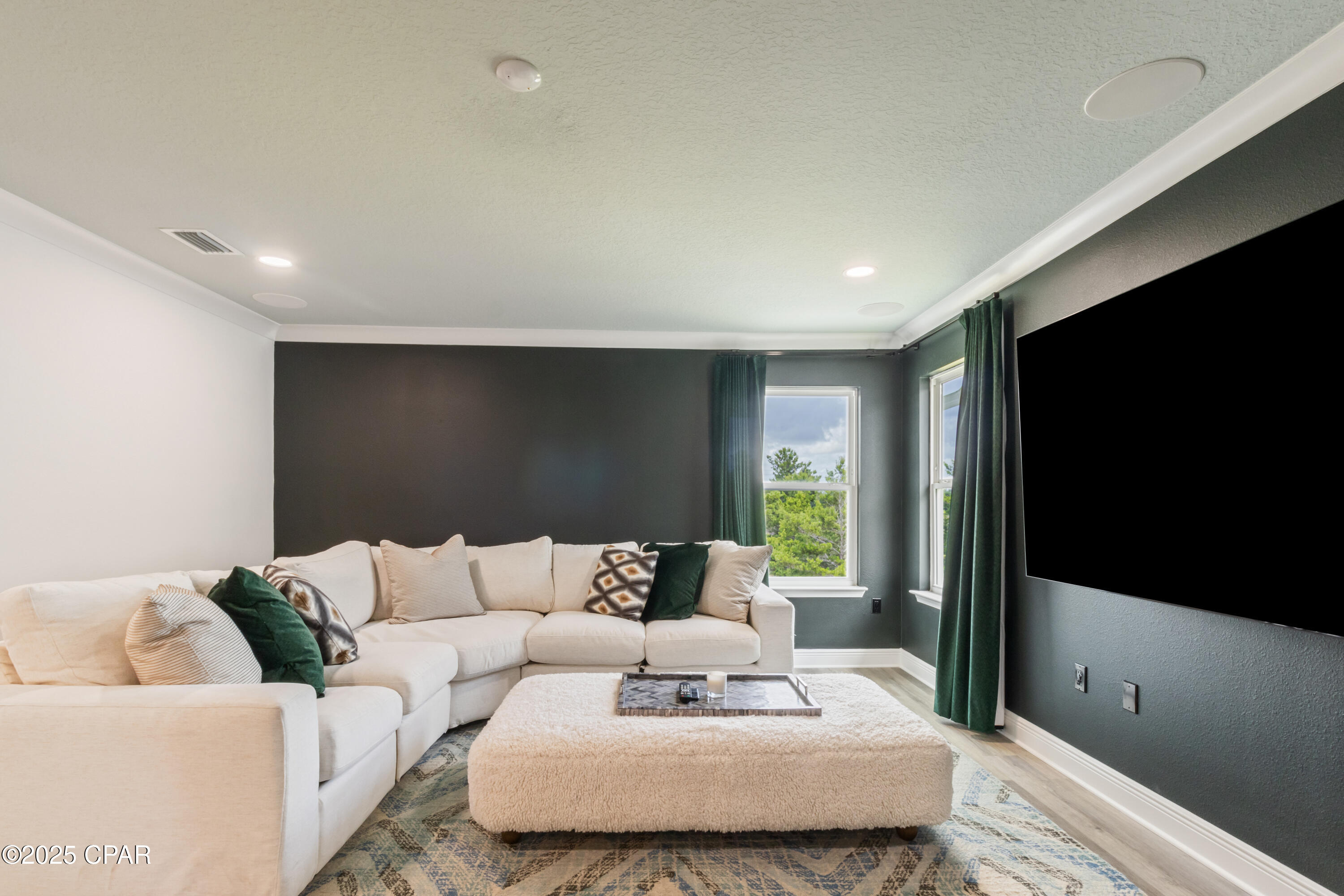 Qz 7cpcmbh_i3t0yq2annagcmyr63ss95j6cmgn8boc