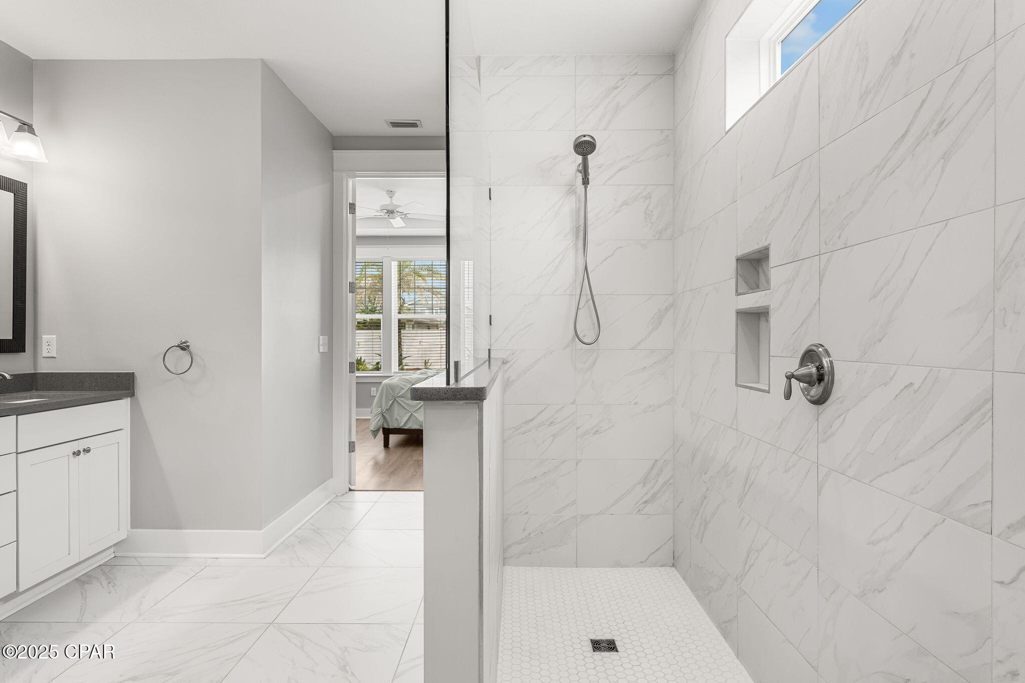 Image 16 For 2013 Warbler Street