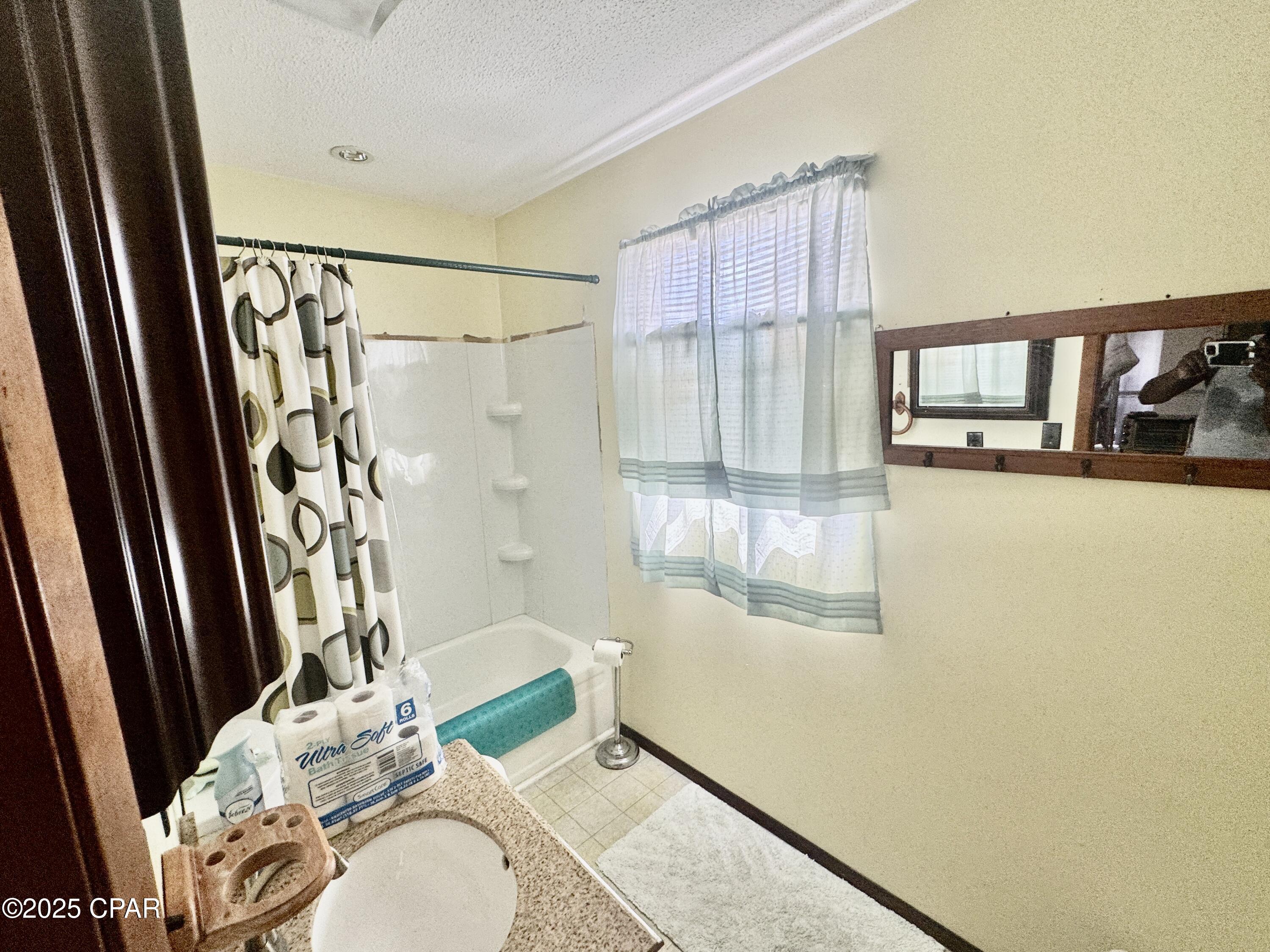 Pn4yx9reiylsfd_eahe6o6ds6_cljt5ydkm3ybrdds0