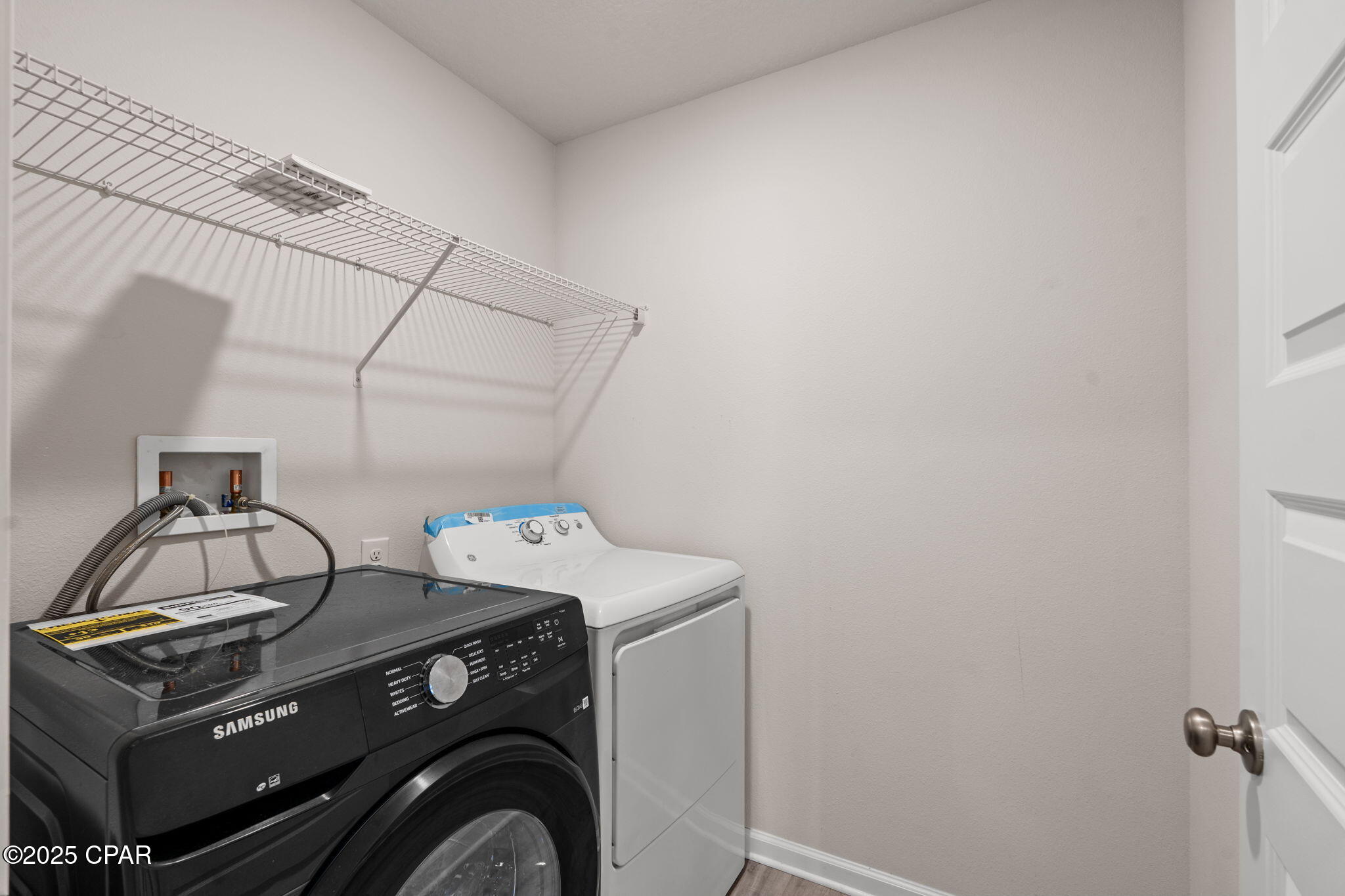 Gydlgtkanvvh2j2hy_ek_swwj3d3bqo8kdkkmfkbgkk