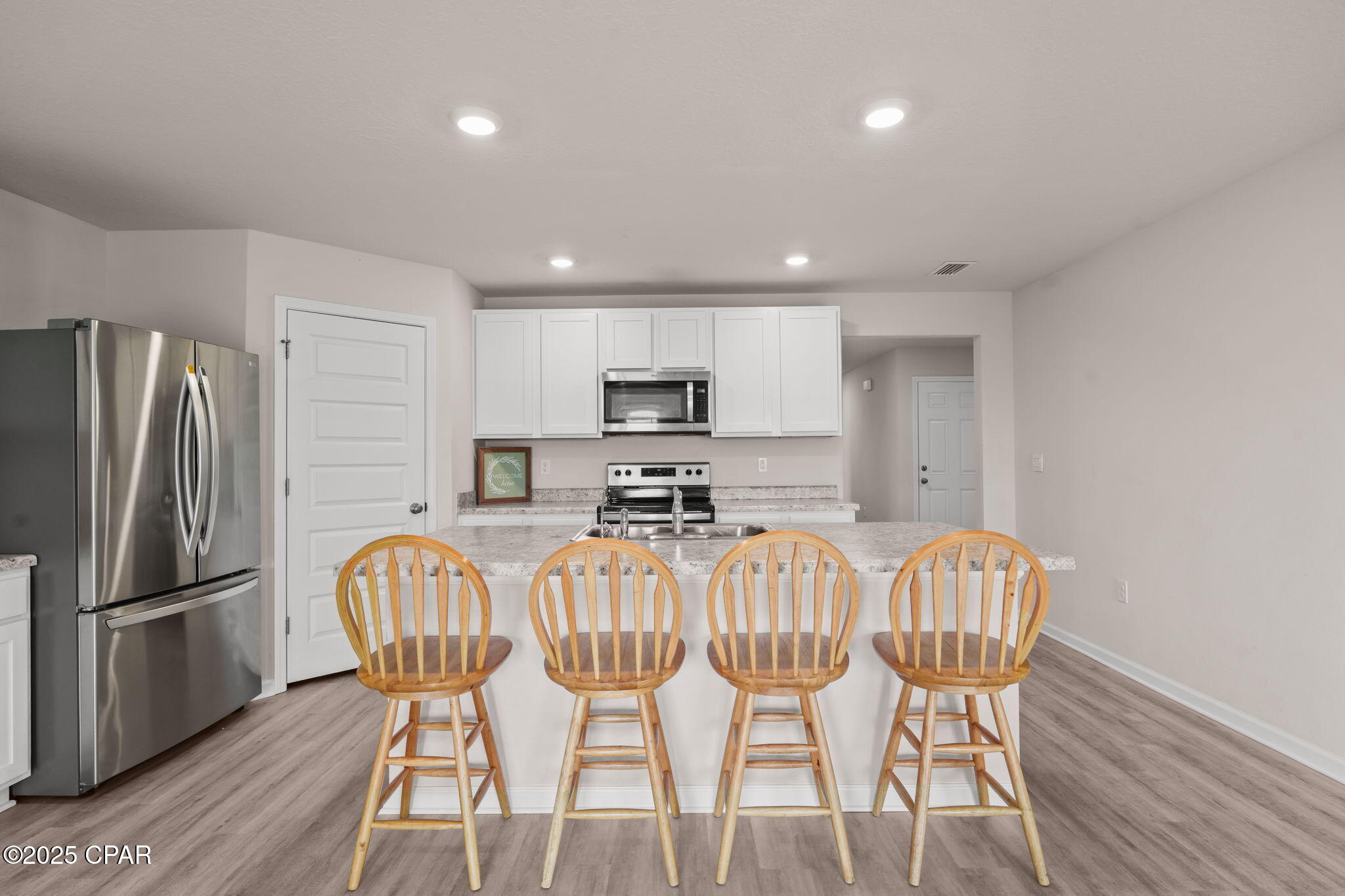 12avbsjg8y5j4y8nr5gke_y6rtrptsu_iaqkxv3lv6y