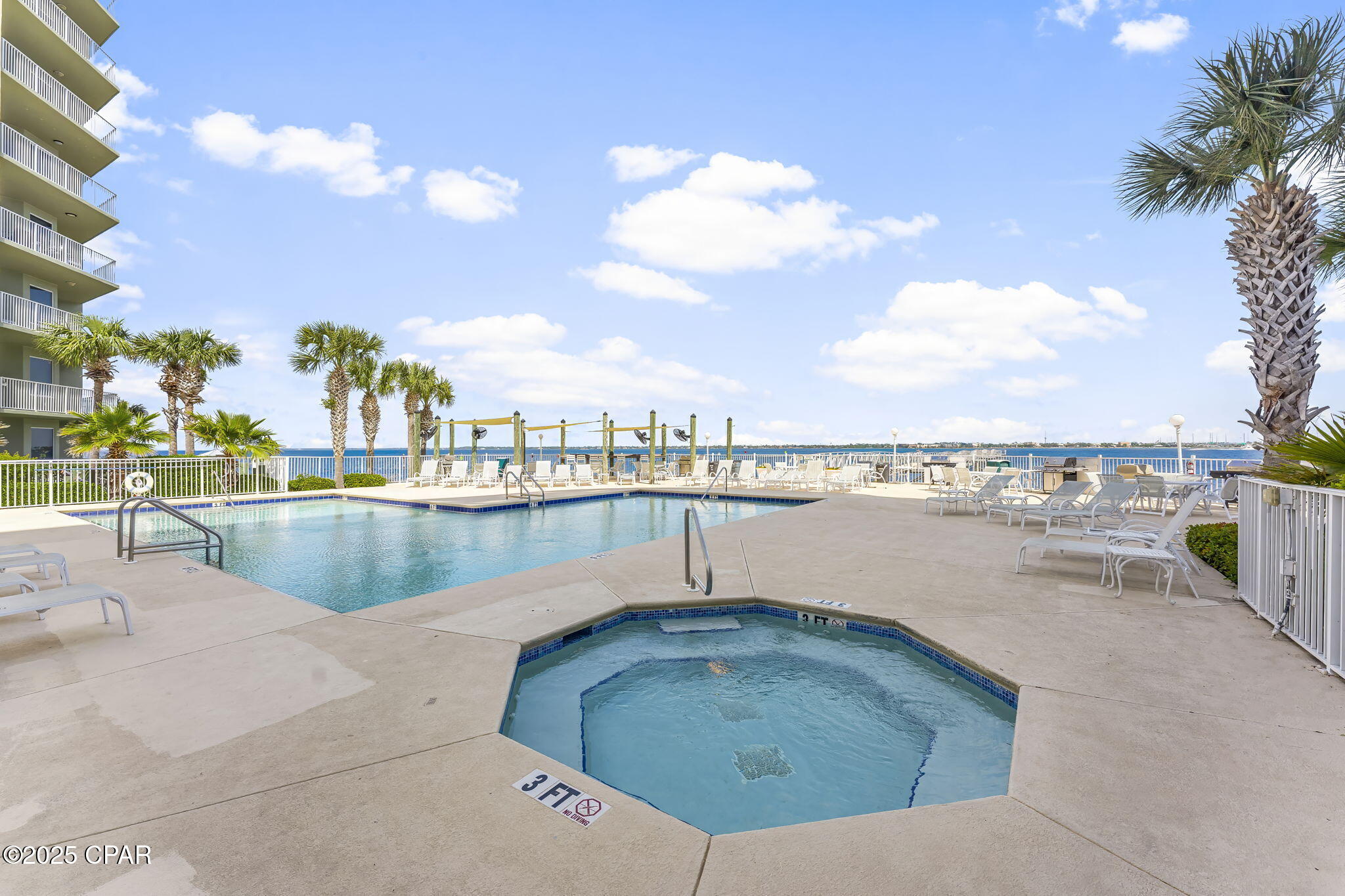 2zgromi3pqnpoktanscz7szl9bczg25i34u9kqdrov0